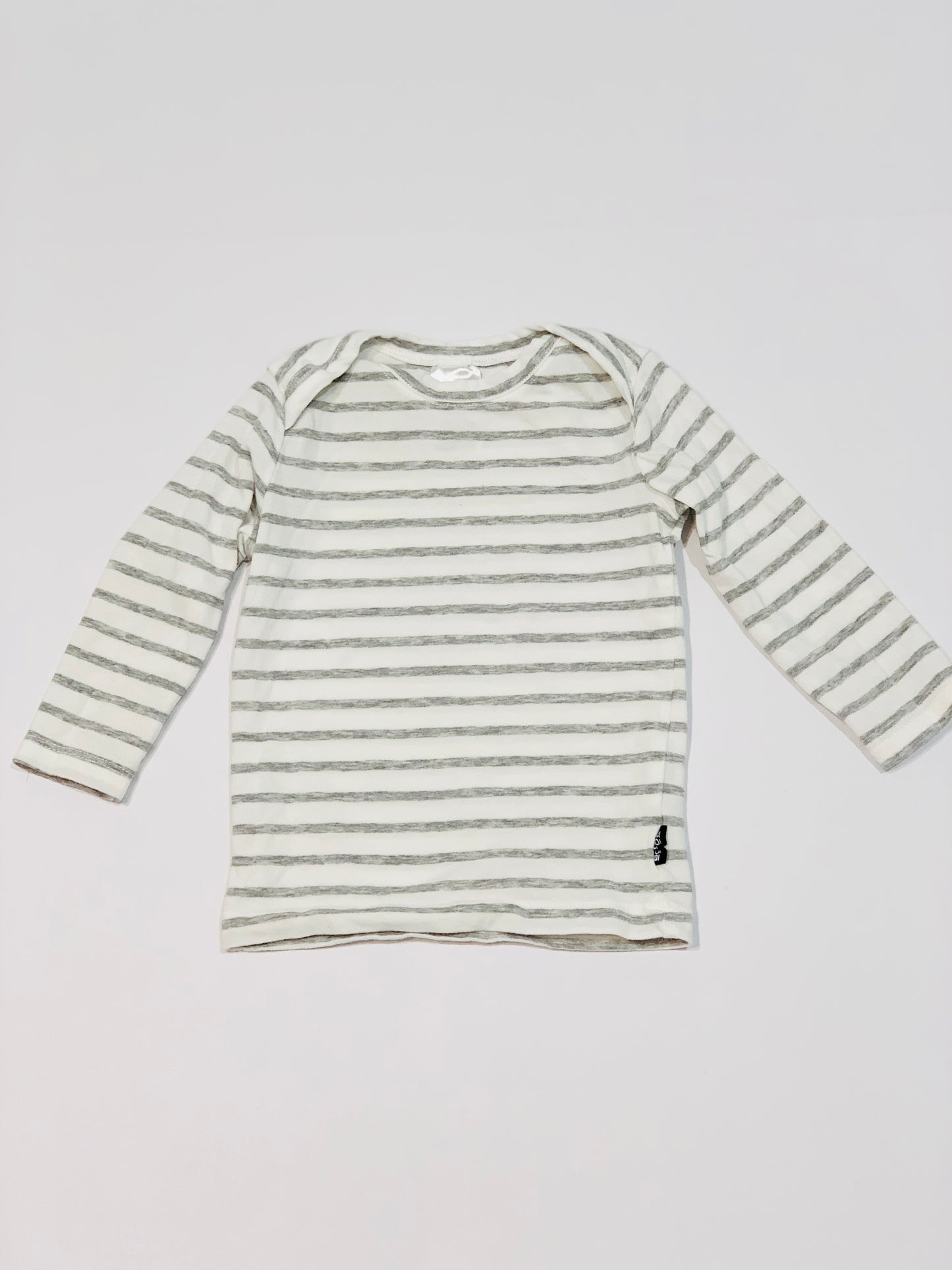 Grey striped top - Size 000