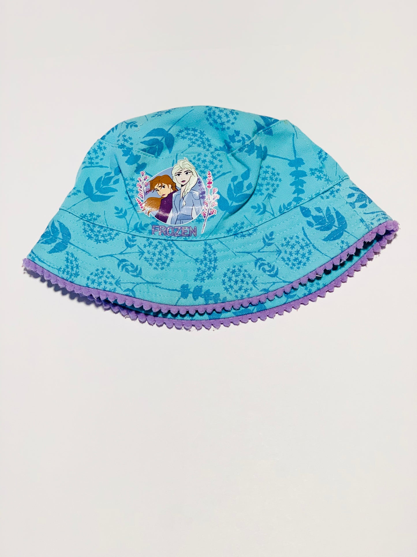 Frozen Hat - Size 8 months - 2 years