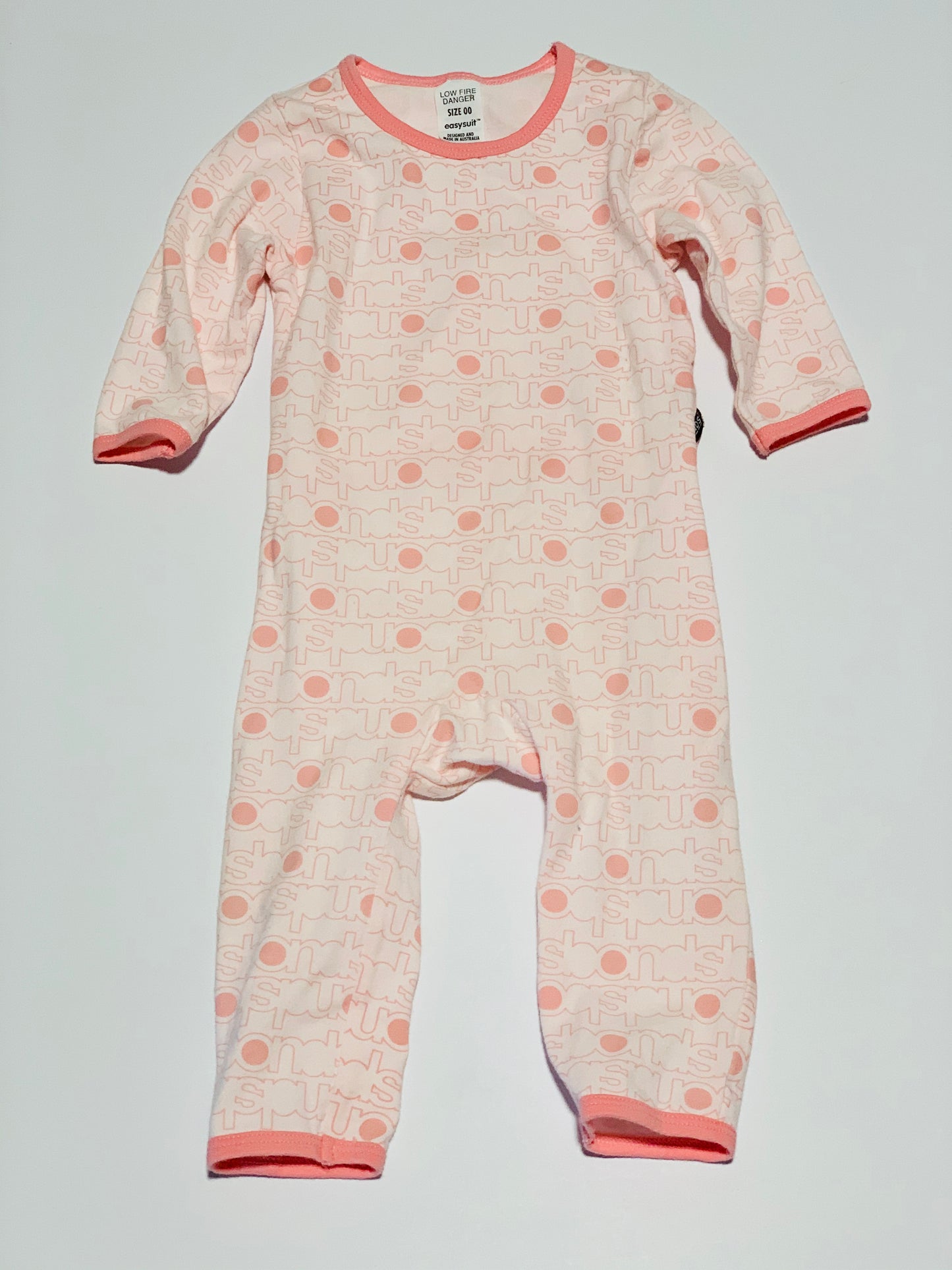 Pink easysuit - Size 00
