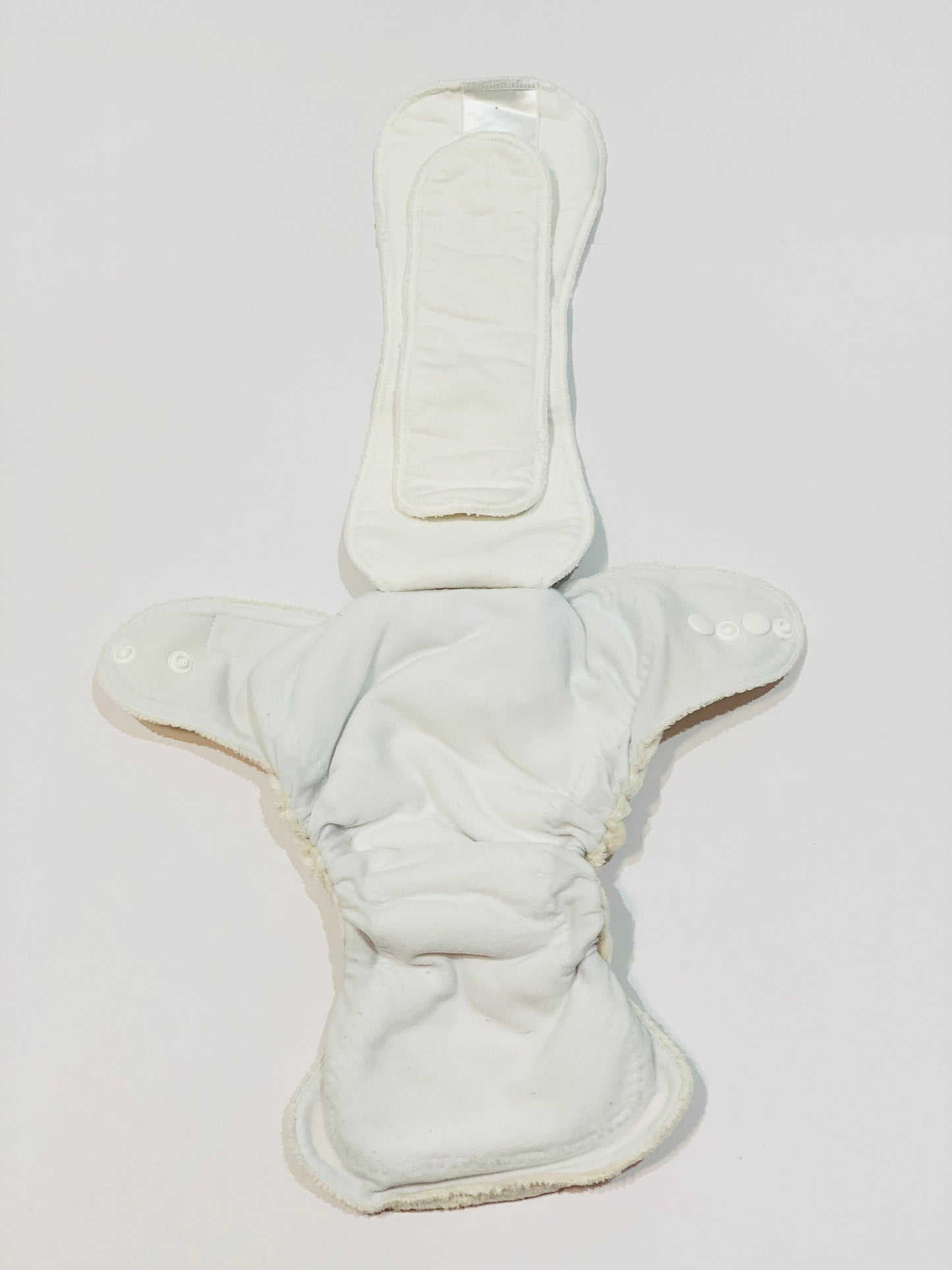 Modern cloth nappy and inserts - Size small