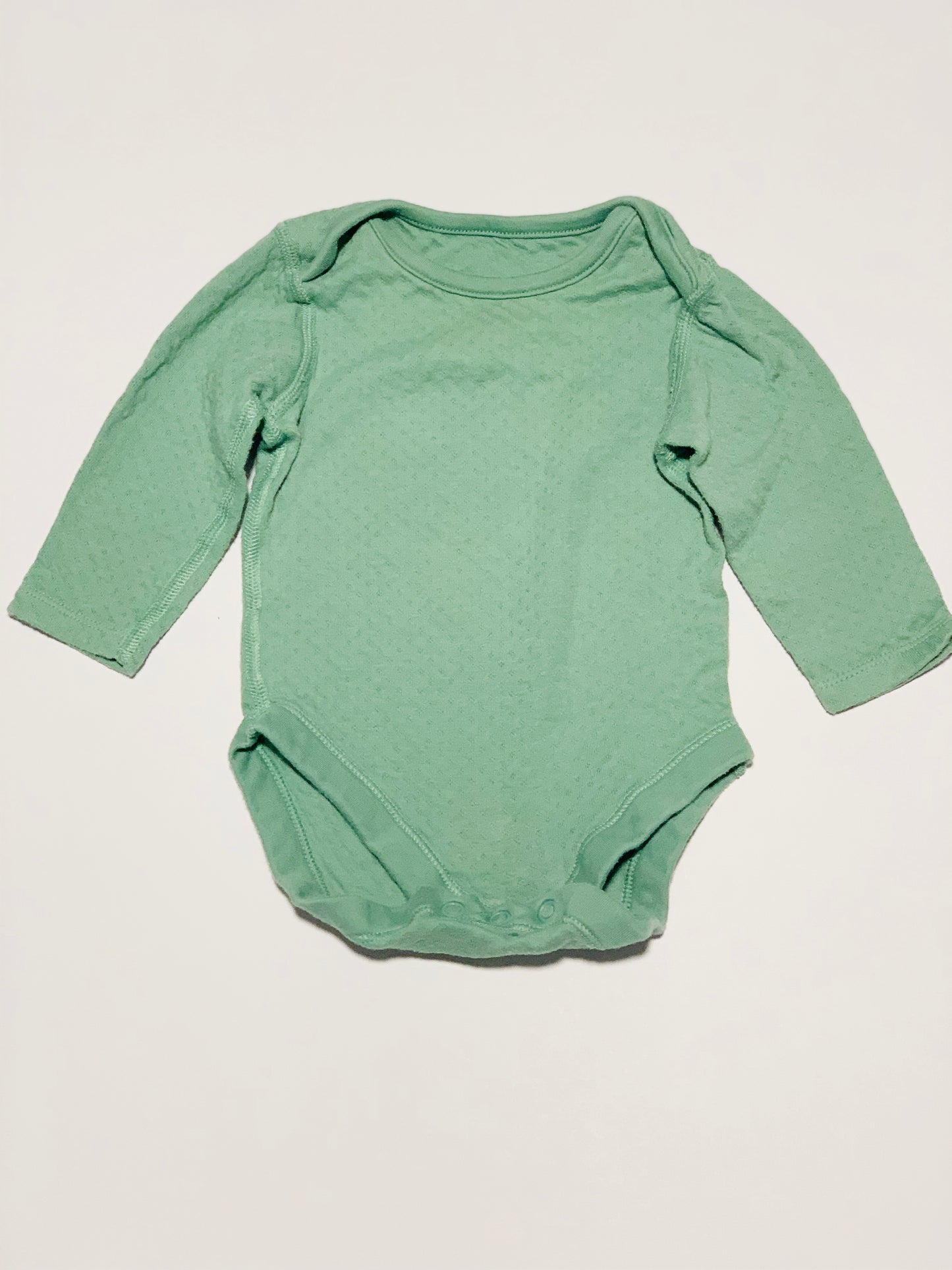 Green bodysuit - Size 6-9 months
