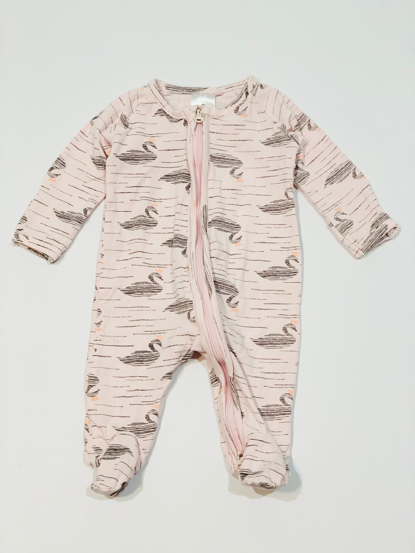 Swan zip onesie - Size 0000