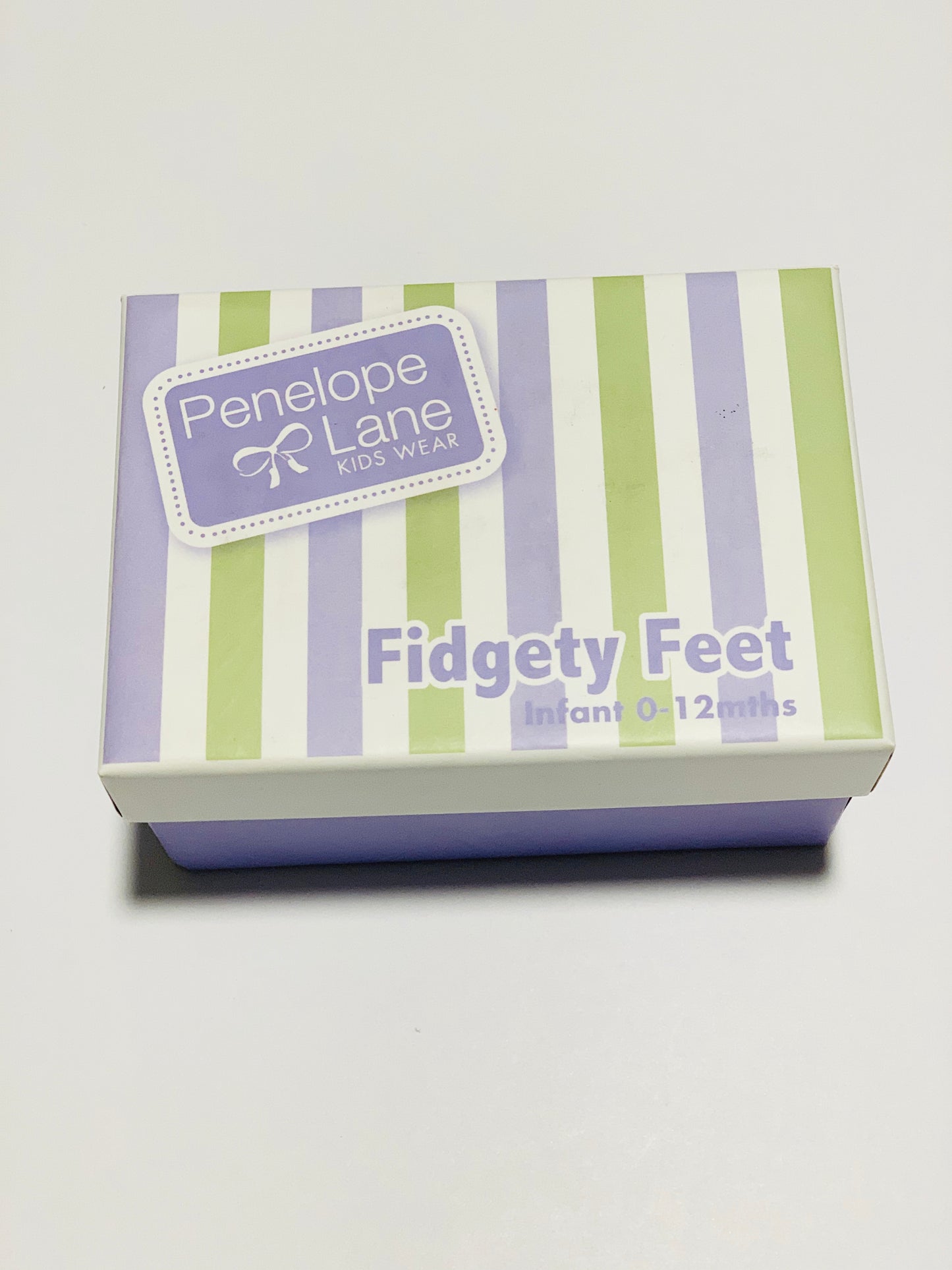 Box of 6 socks brand new - Size 0-12 months