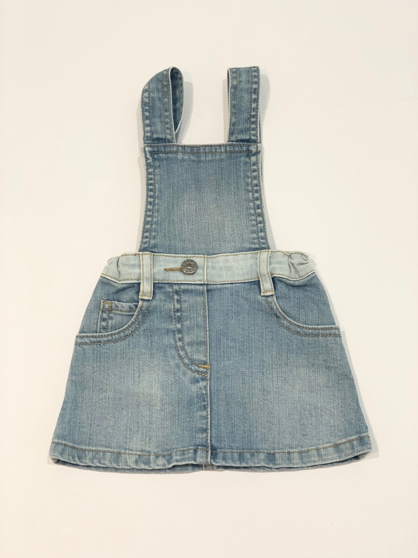 Denim pinafore - Size 00
