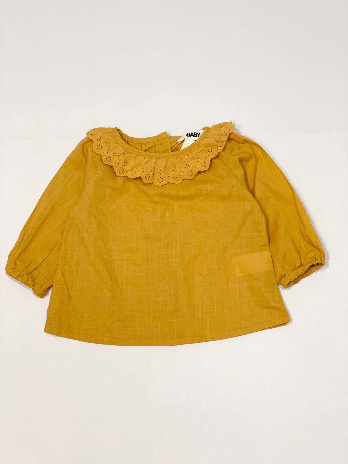 Ruffle collar top - Size 0