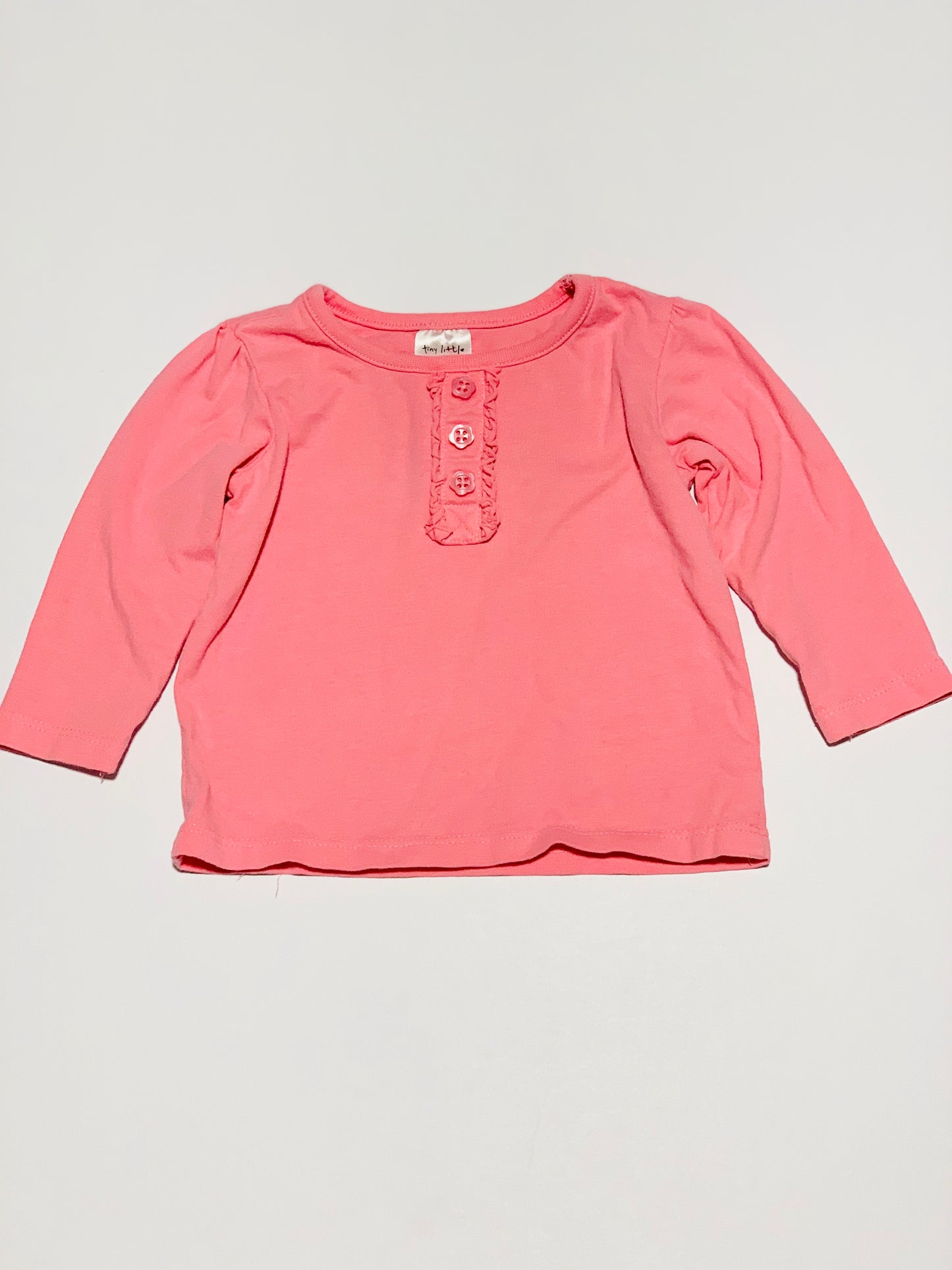 Pink button top - Size 00