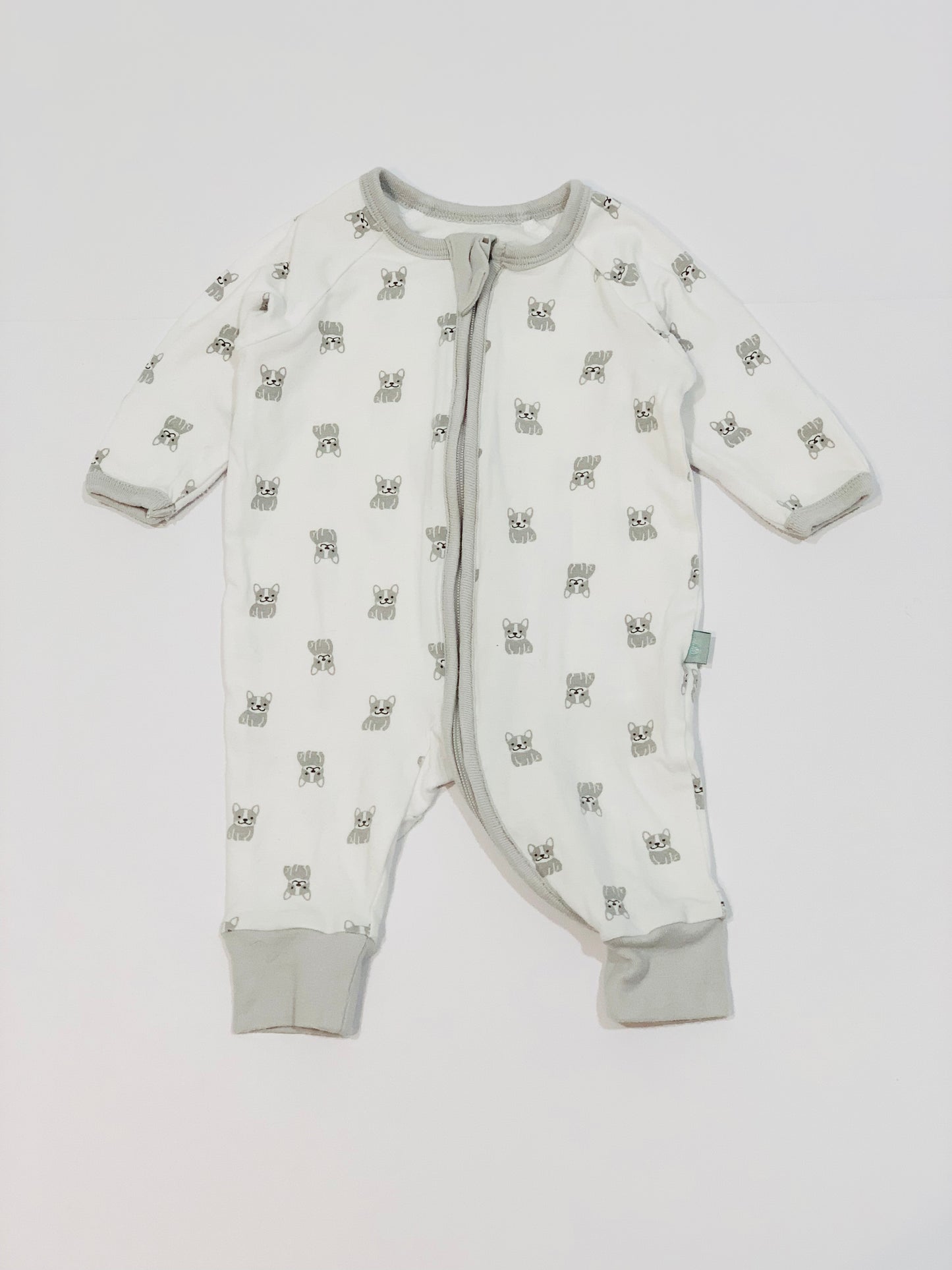 Bulldog zip onesie - Size 0000