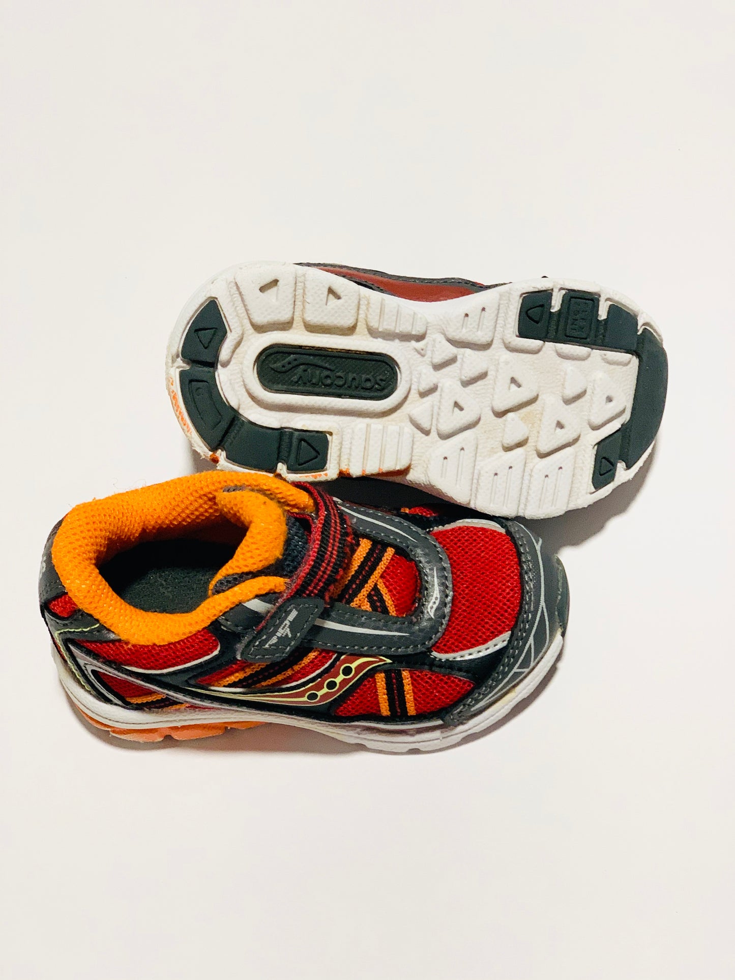 Baby Ride 7 sneakers - Size 6W