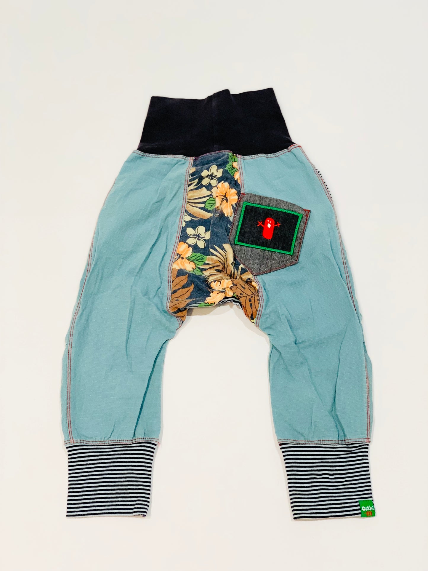 Green pants - Size 2-3