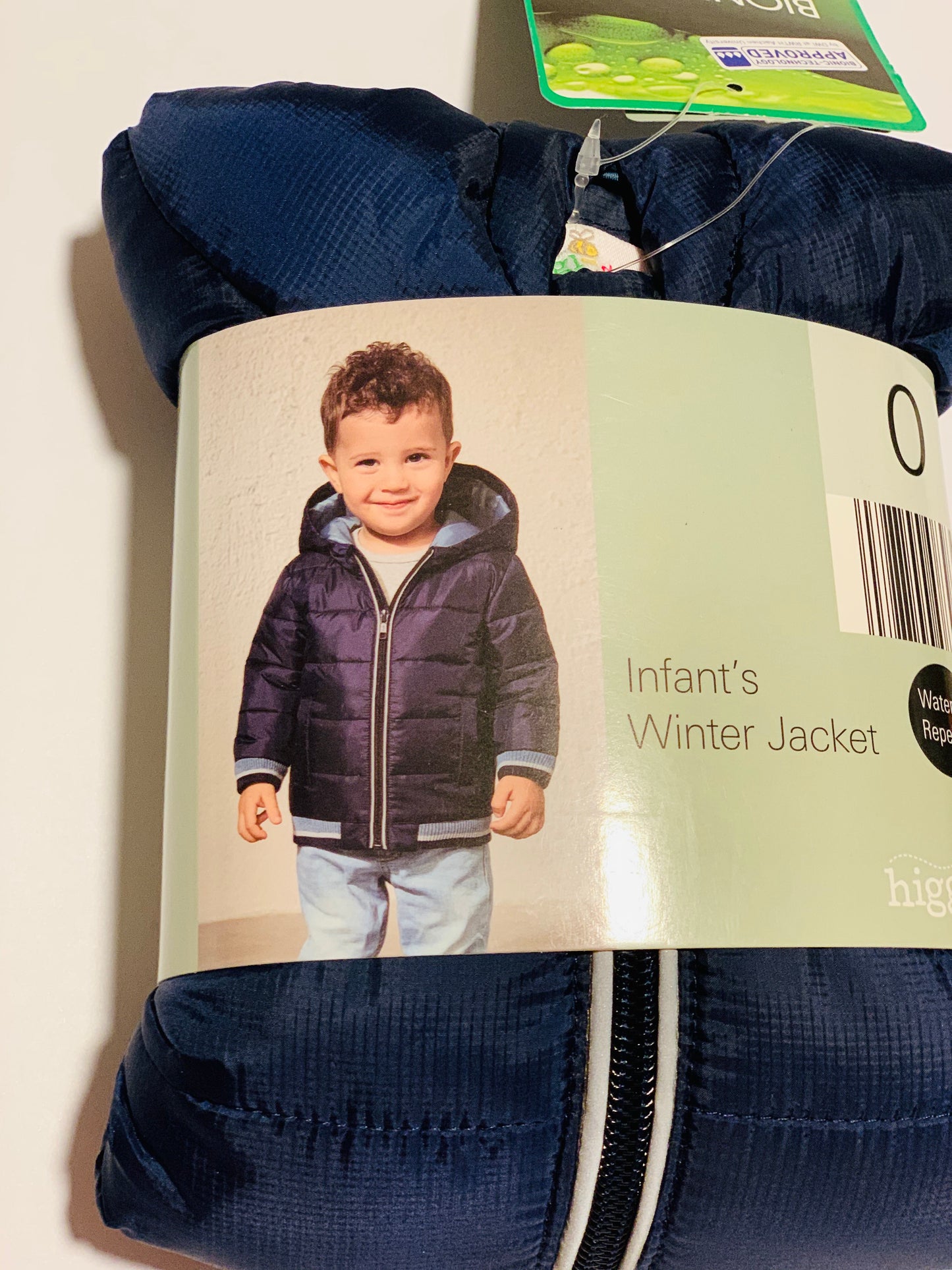 Navy puffer jacket brand new - Size 0