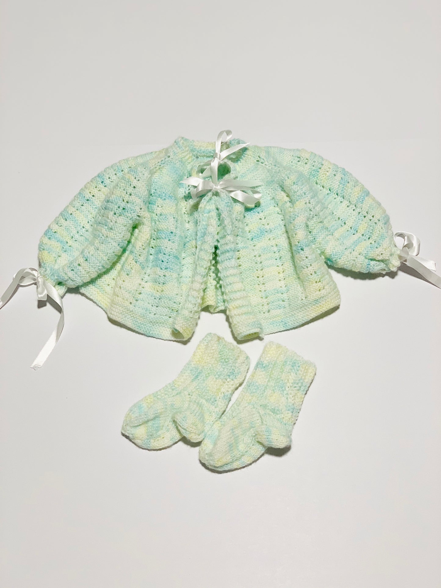 Hand knitted jacket and booties - Size 0-6 months