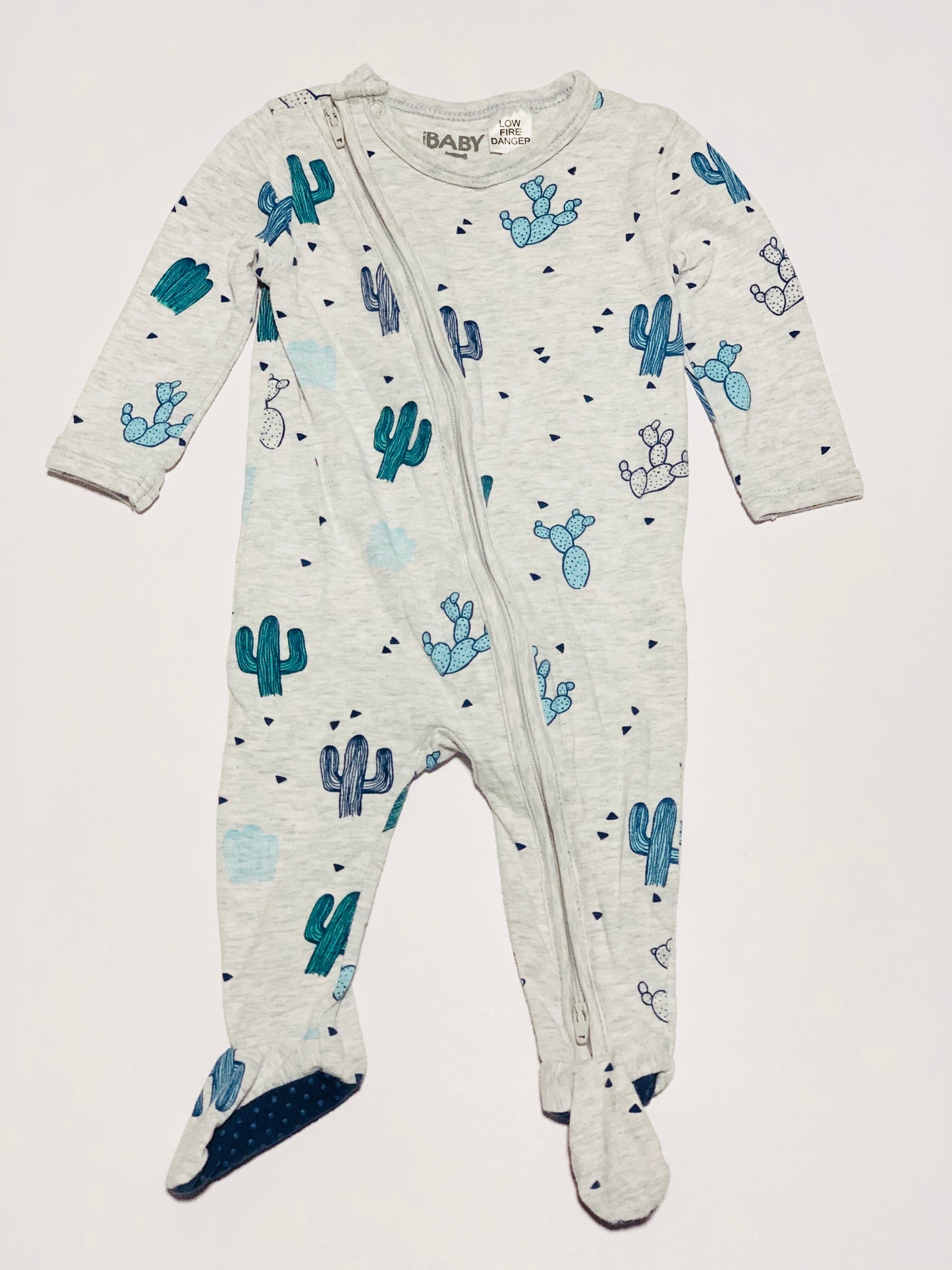 Grey cactus onesie - Size 000