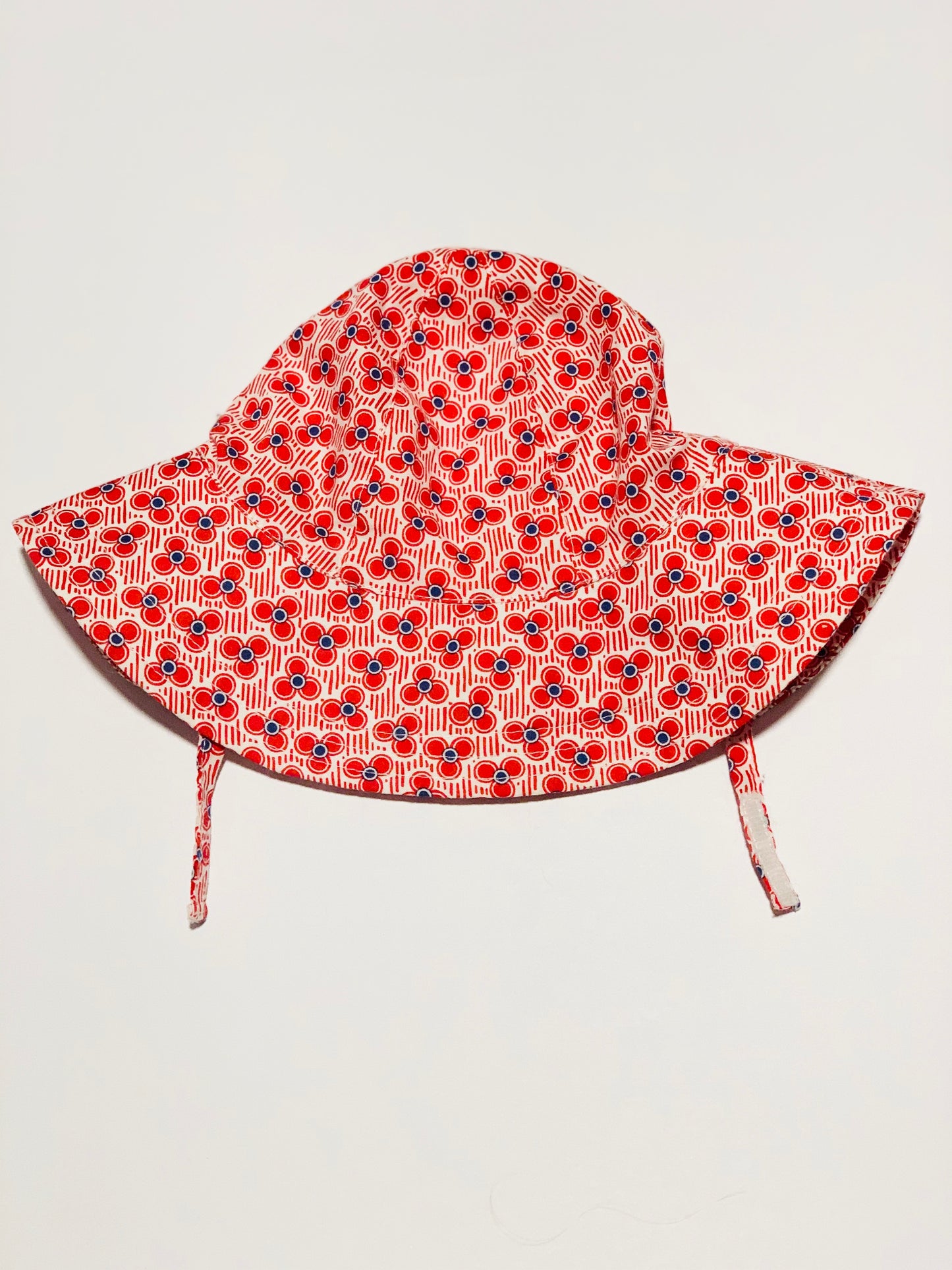 Flower power hat - Size 0-6 months