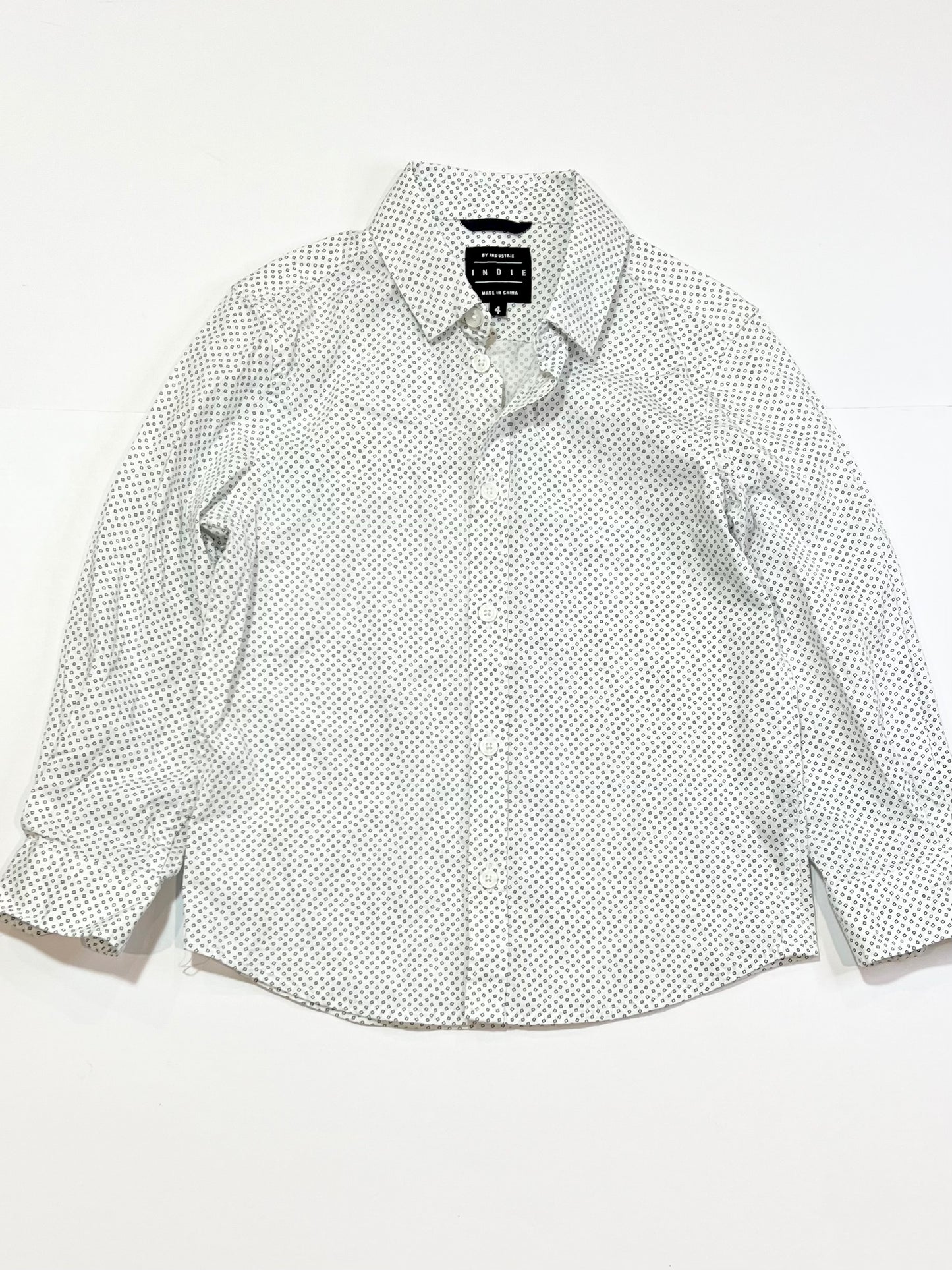 Patterned shirt - Size 4