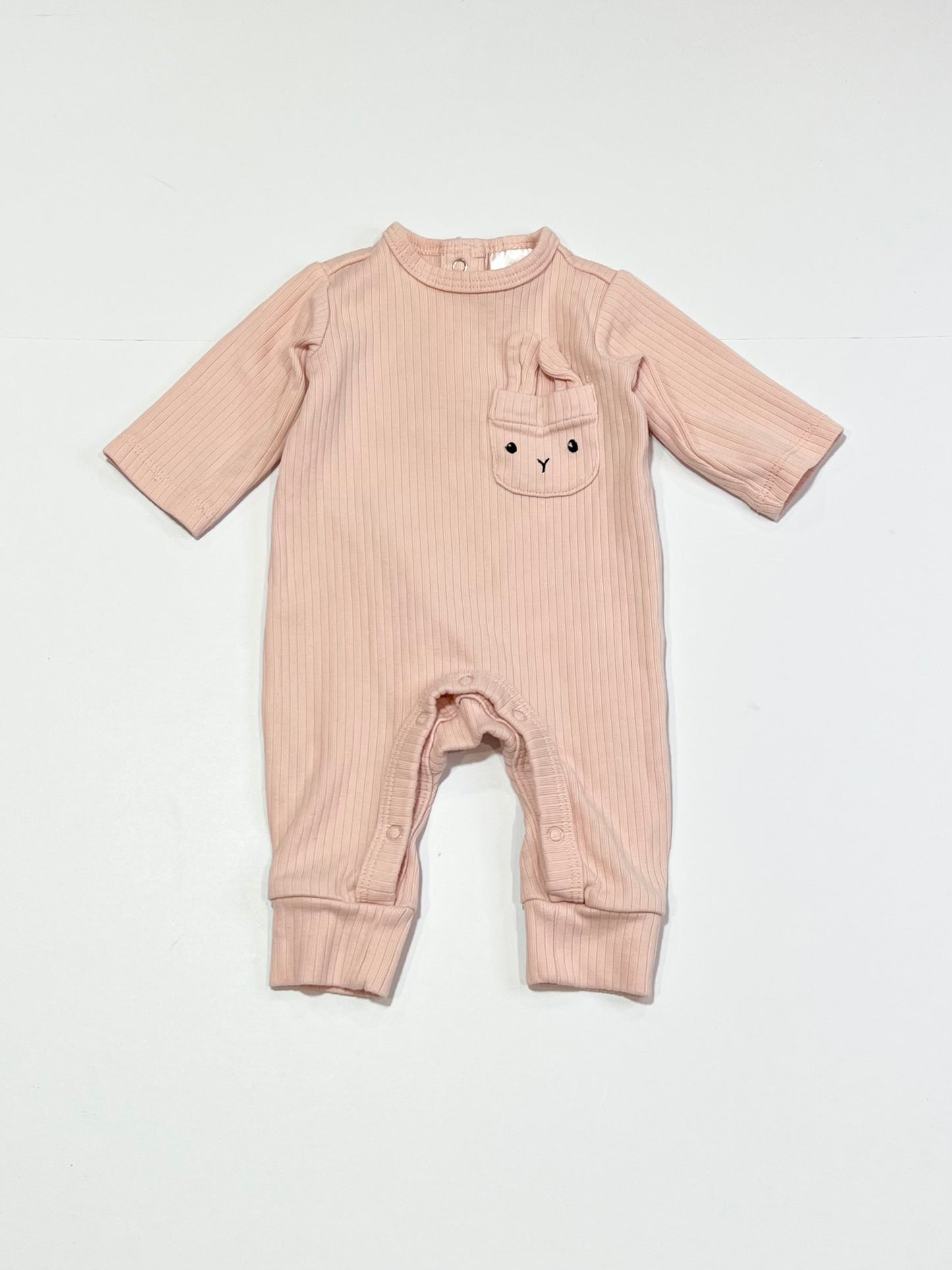 Pink ribbed bunny onesie - Size 00000