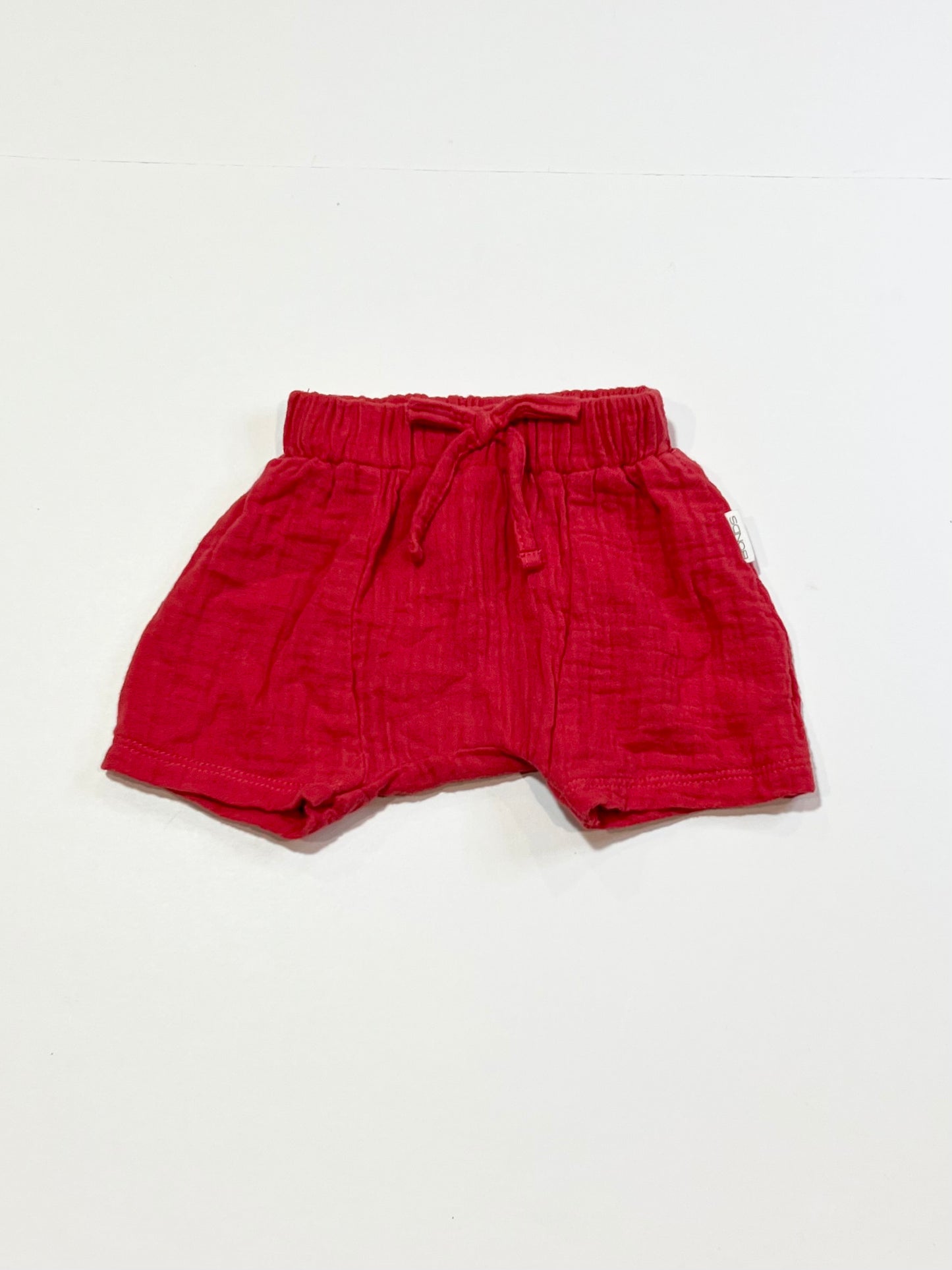 Red cheesecloth shorts - Size 0000