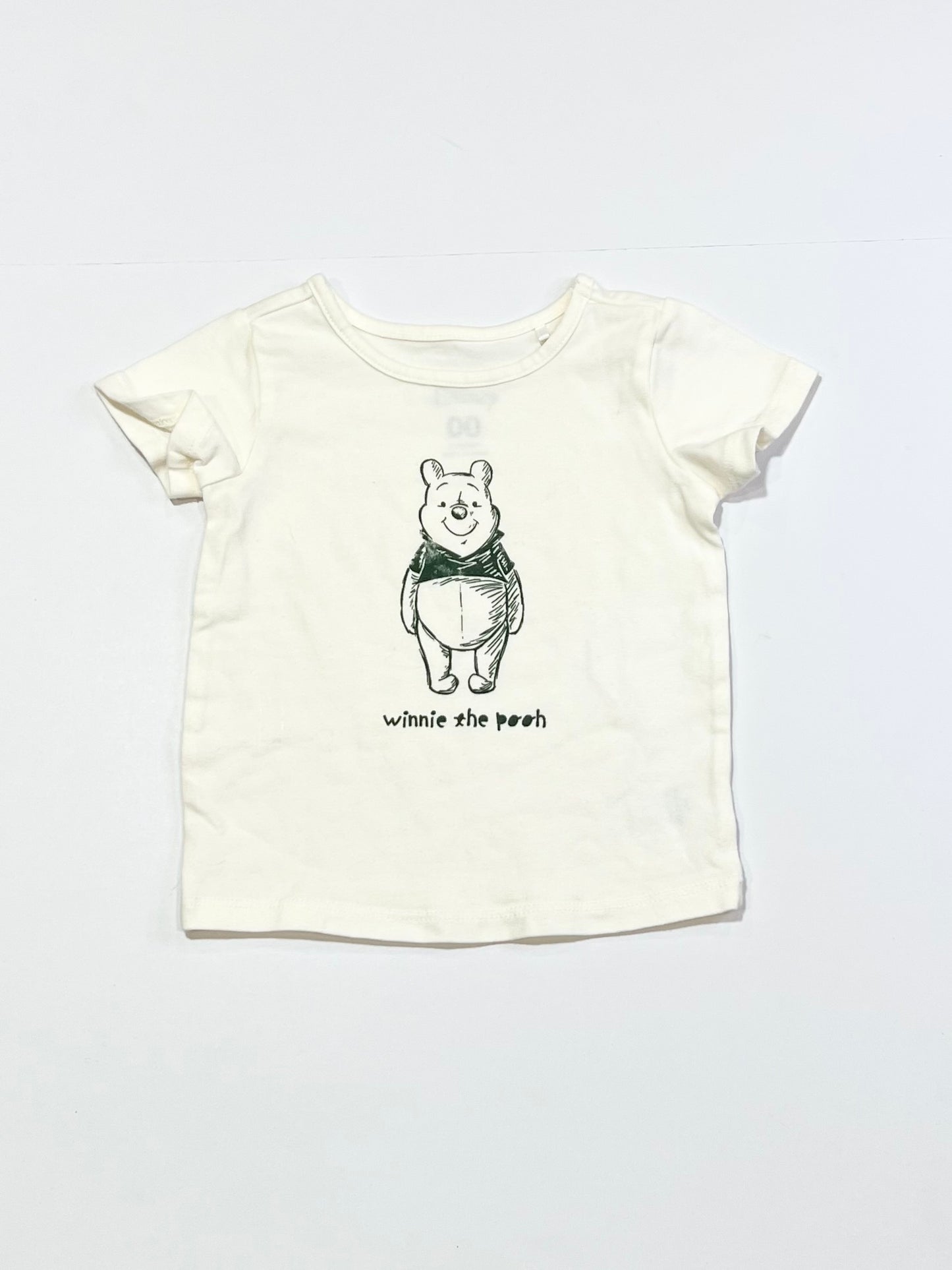 Winnie the Pooh tee - Size 00