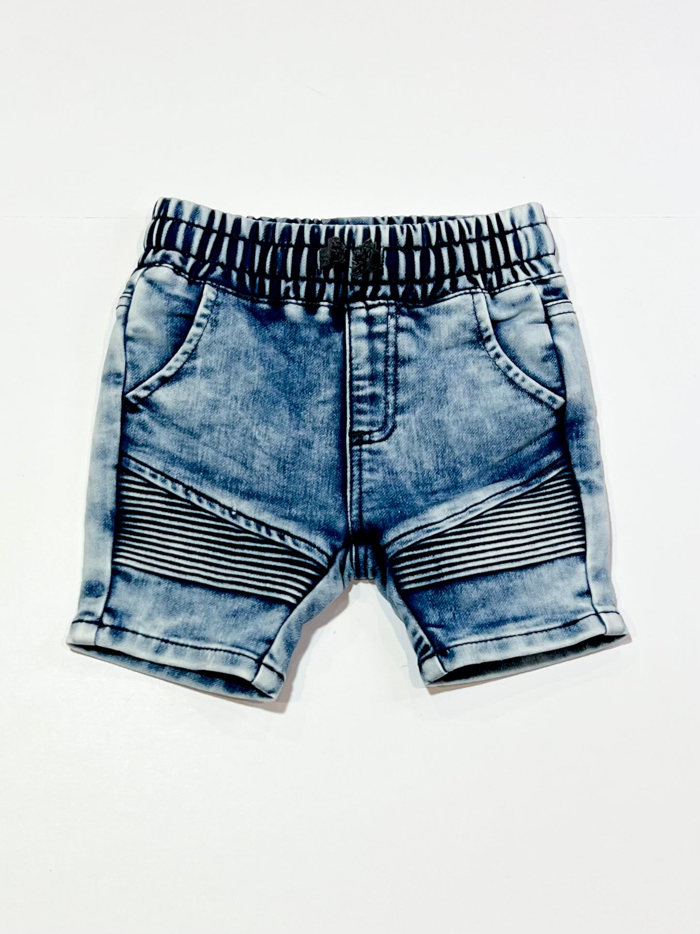 Denim shorts - Size 0