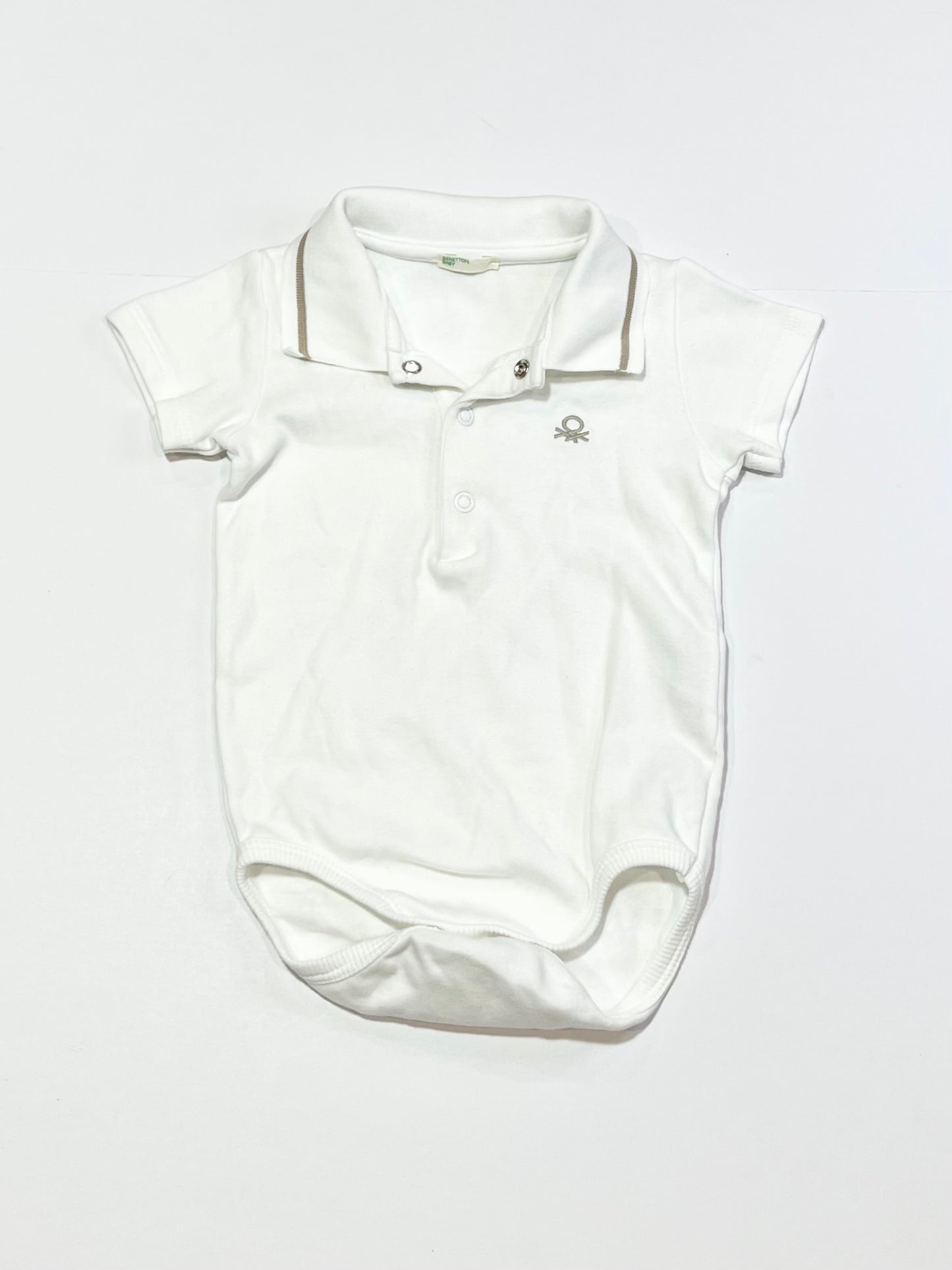 White polo bodysuit - Size 9-12 months