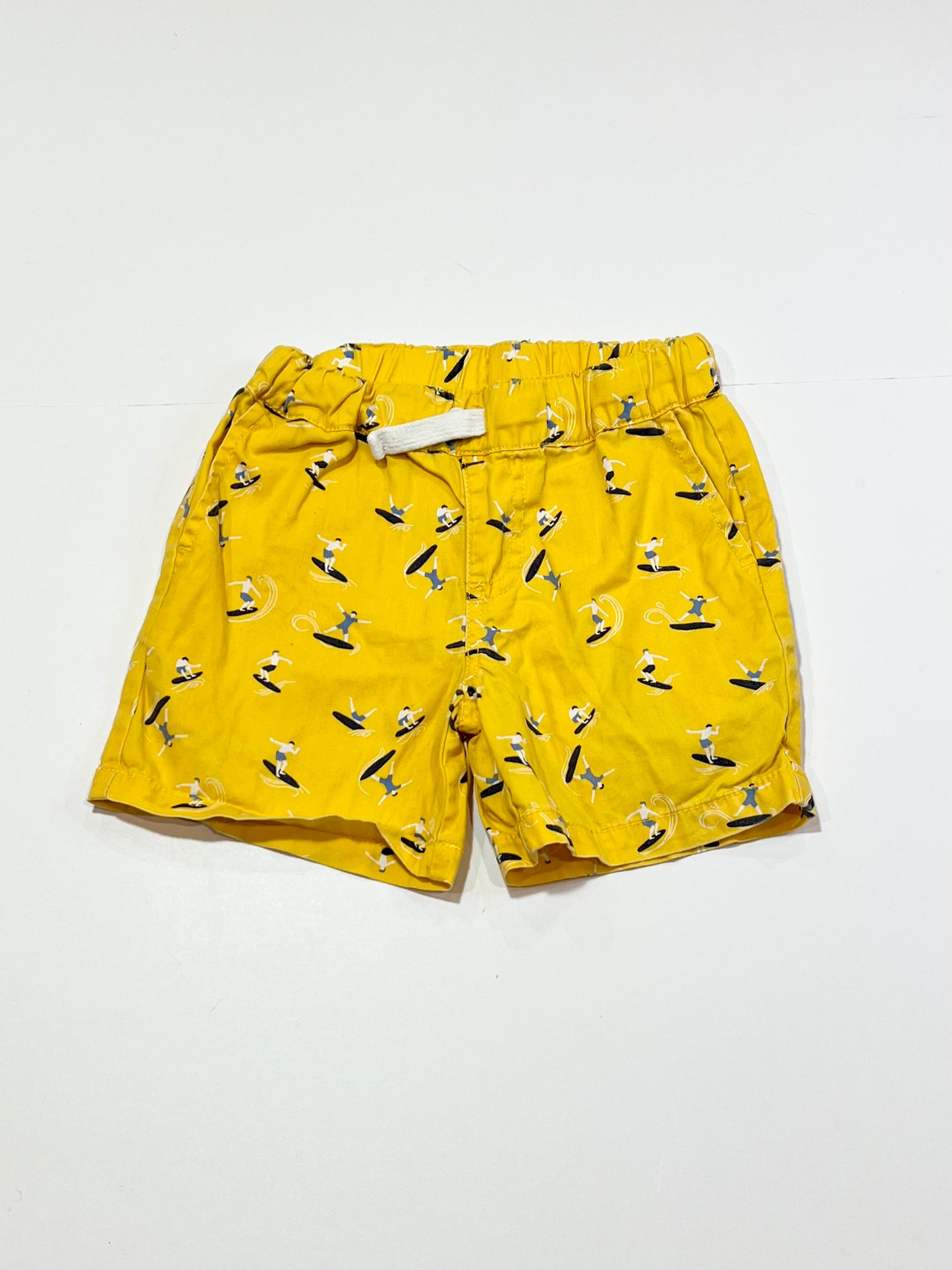 Yellow surfer shorts - Size 2