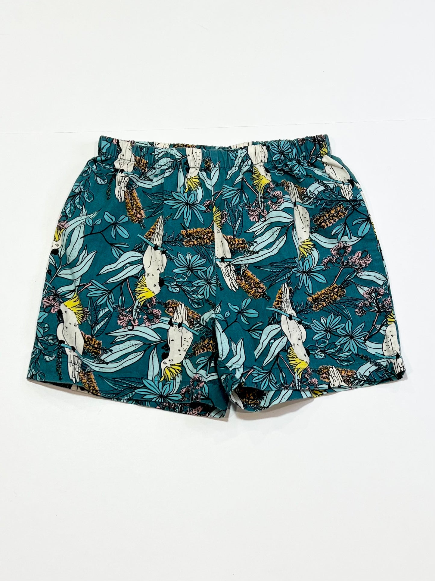 Cotton cockatoo shorts - Size 4