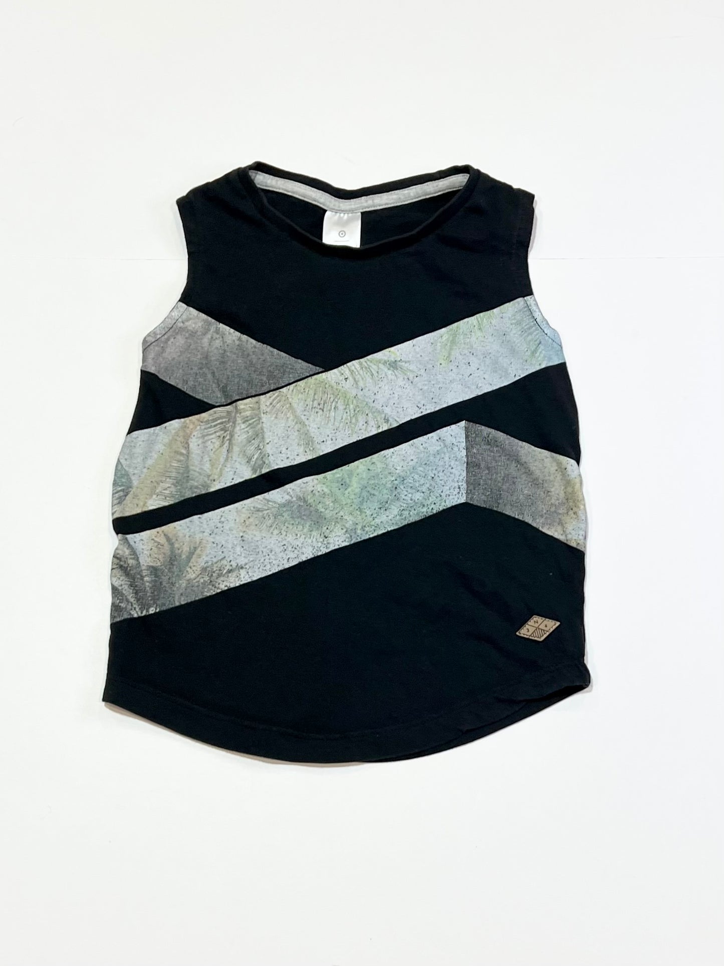 Black tank top - Size 4