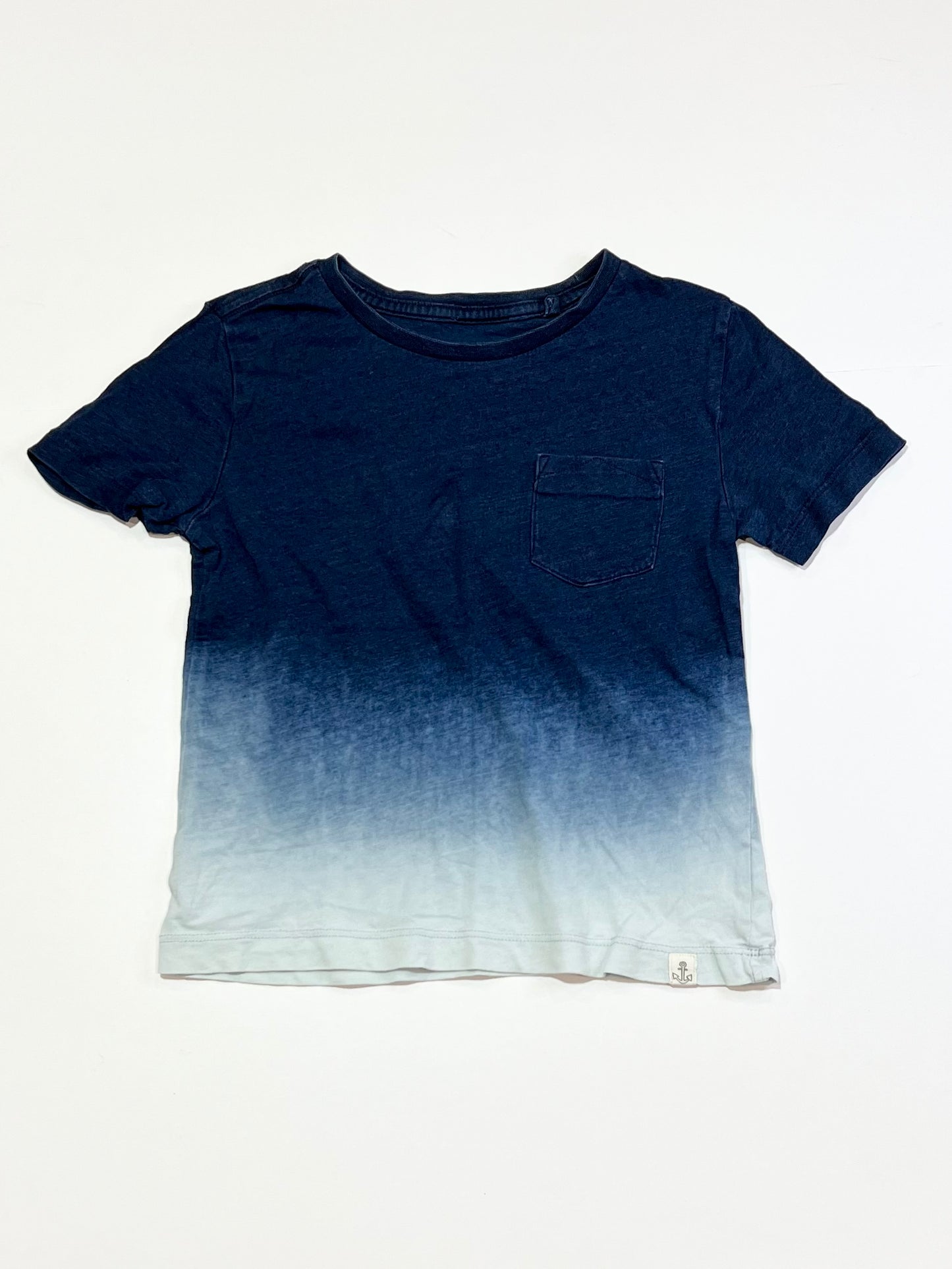 Navy fade tee - Size 4