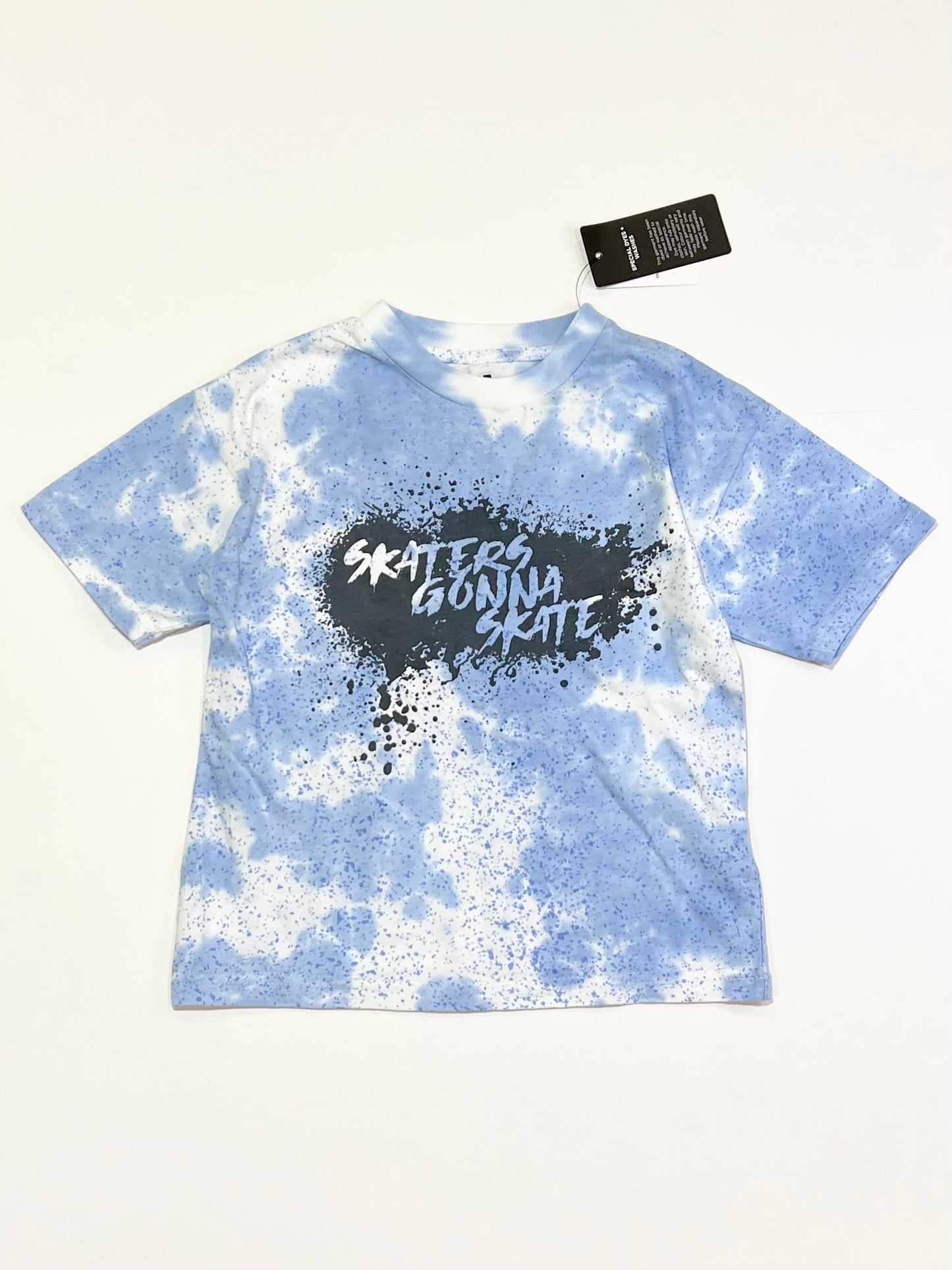 Skaters gonna skate tee brand new - Size 4
