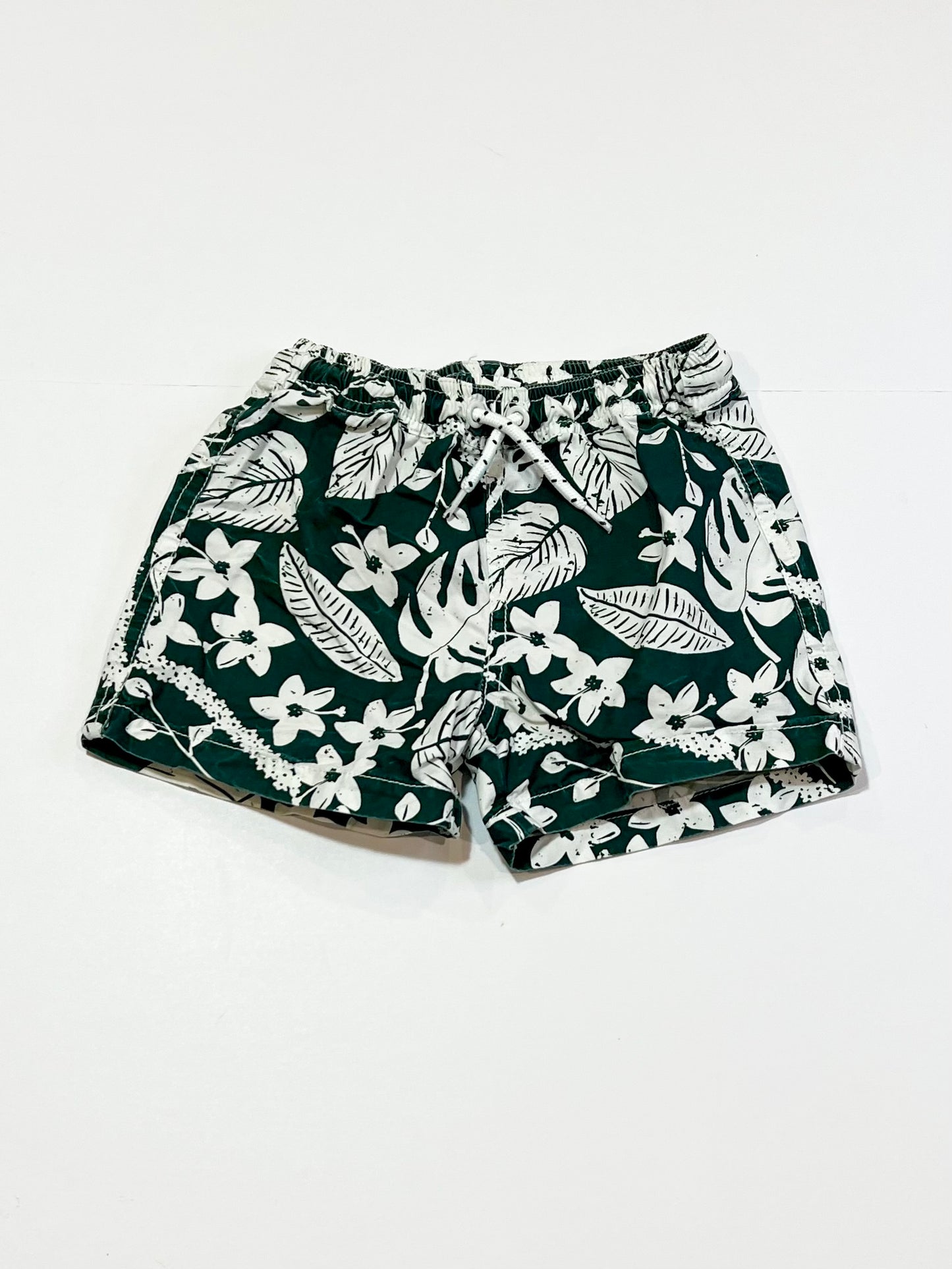Green leafy boardies - Size 3