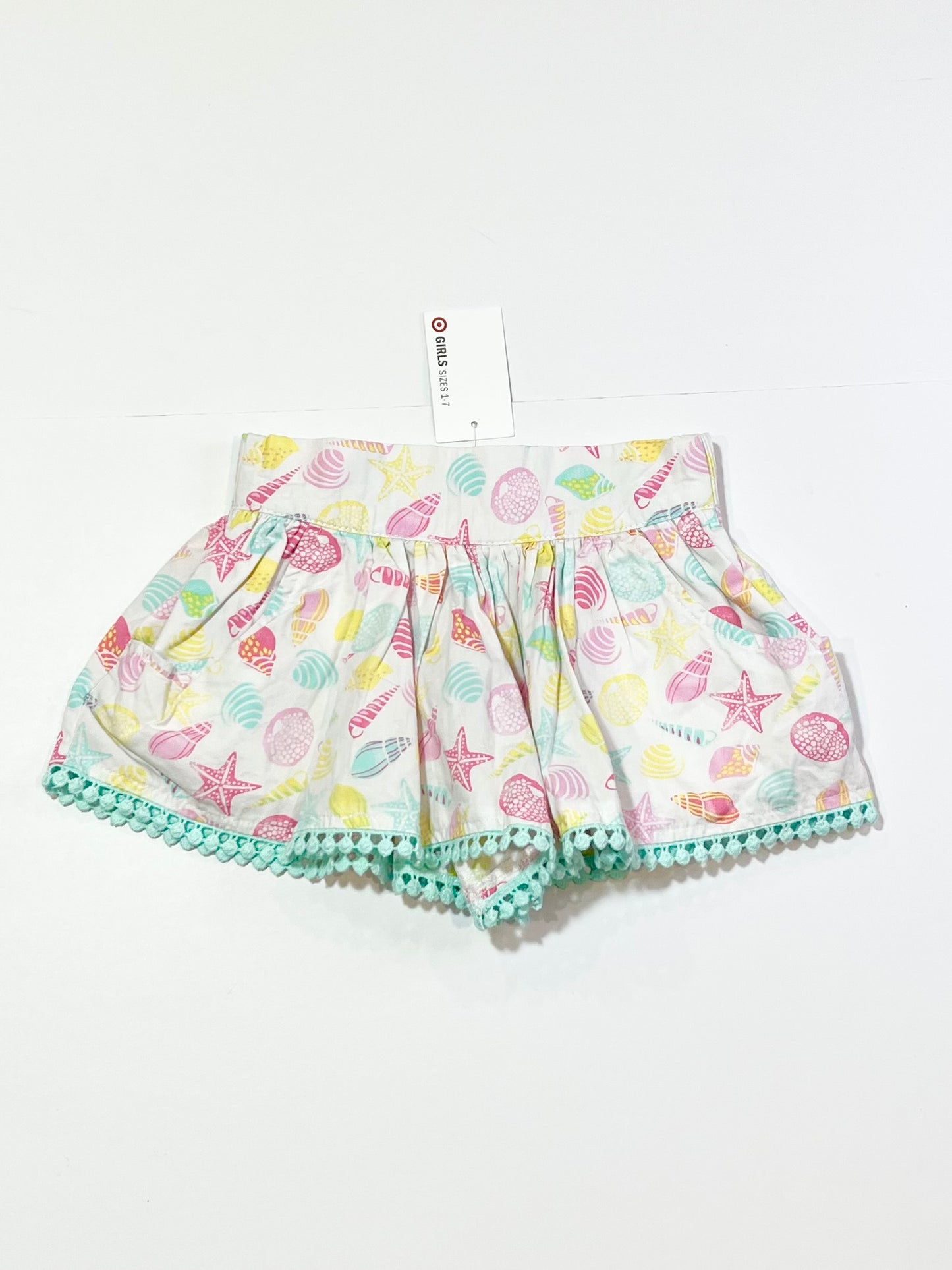 White shells skort brand new - Size 2