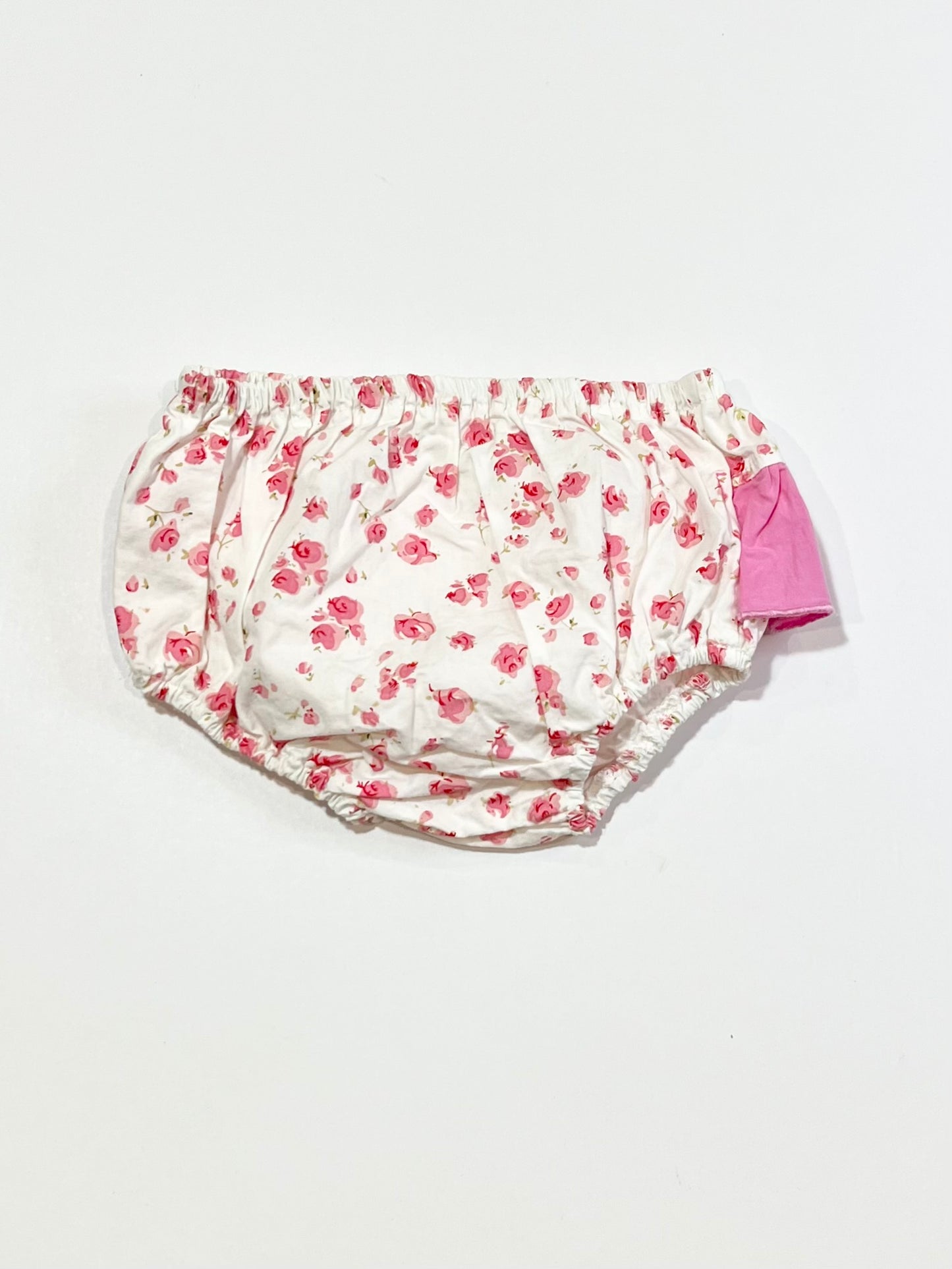 Roses ruffle nappy cover - Size 00