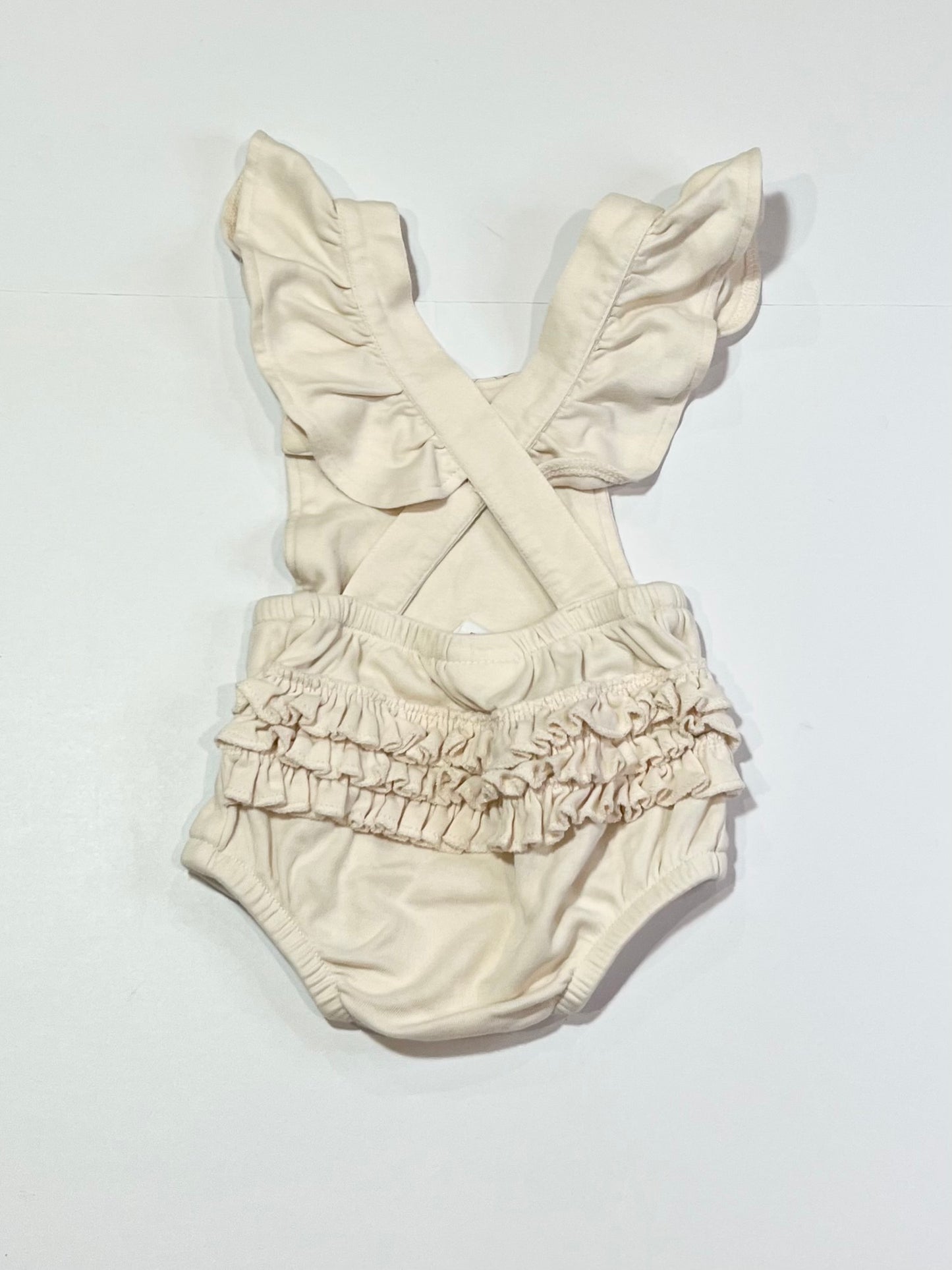 Cream ruffle romper - Size 00