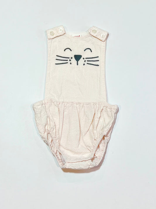 Pink seersucker romper - Size 000