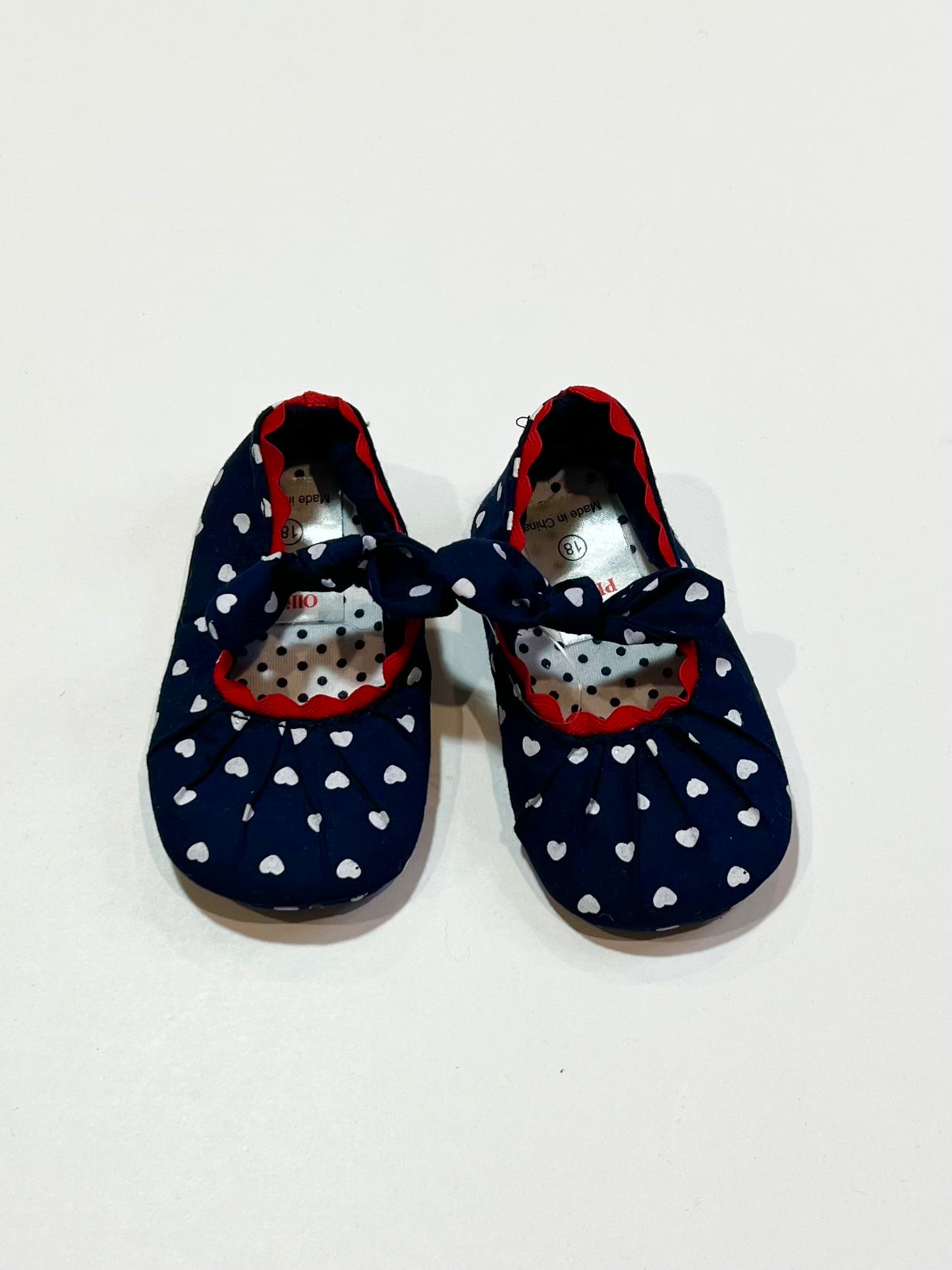 Navy pram shoes brand new - Size 18