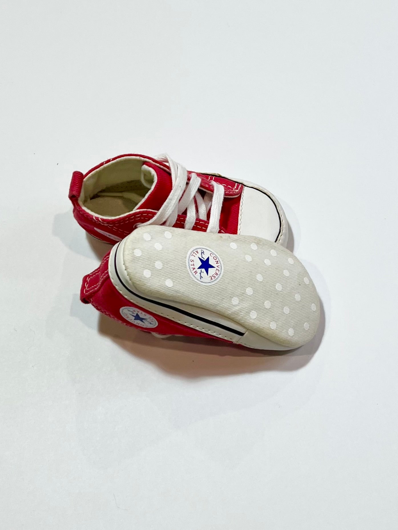Chuck Taylor pram shoes - Size US3