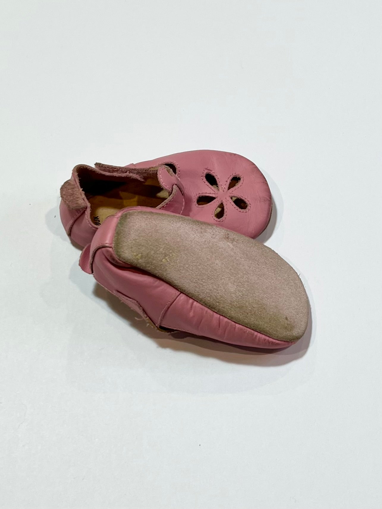 Soft leather pre-walker shoes - Size 3-9 months