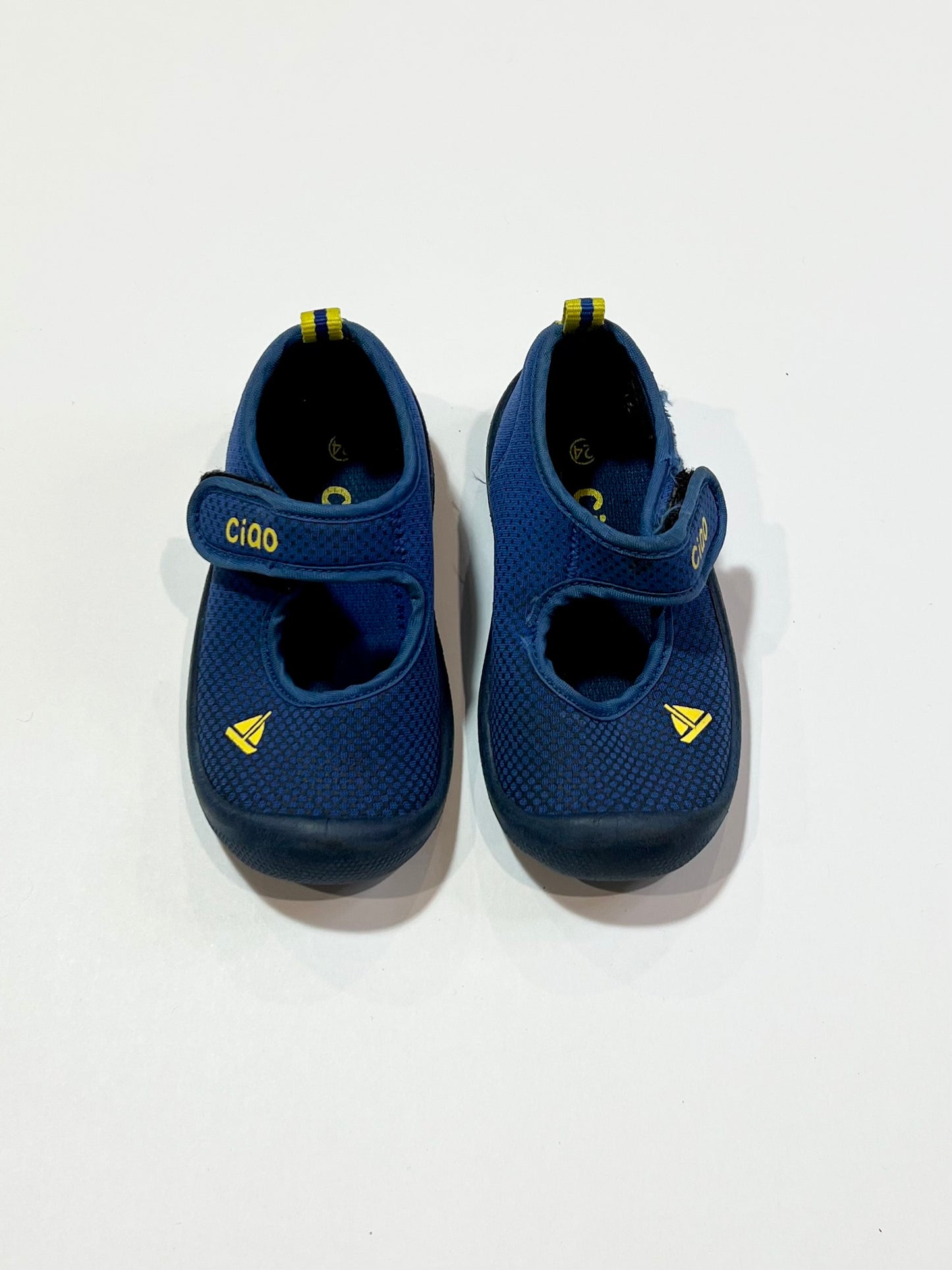 Blue sailboat water shoes - Size EU24