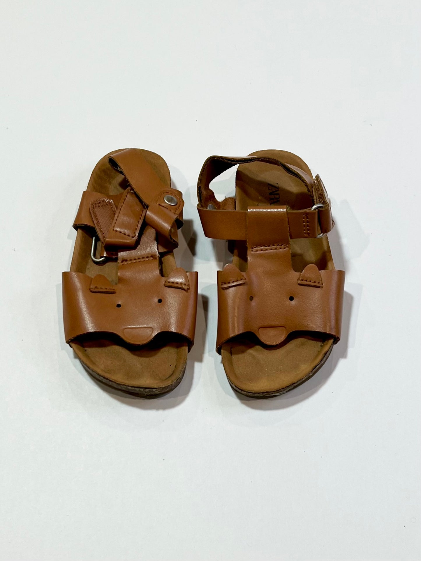 Brown sandals - Size EU23