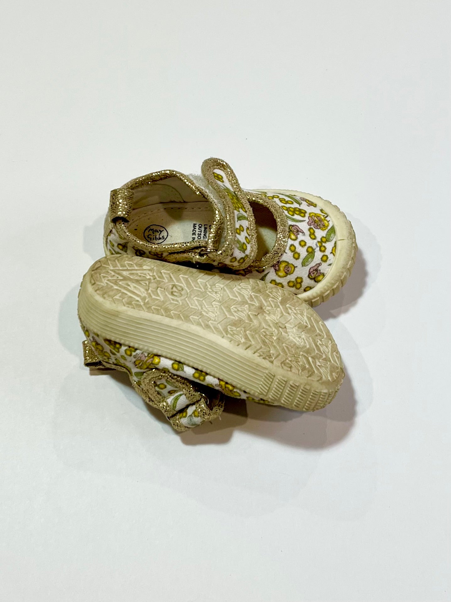 May Gibbs MJ shoes - Size EU20
