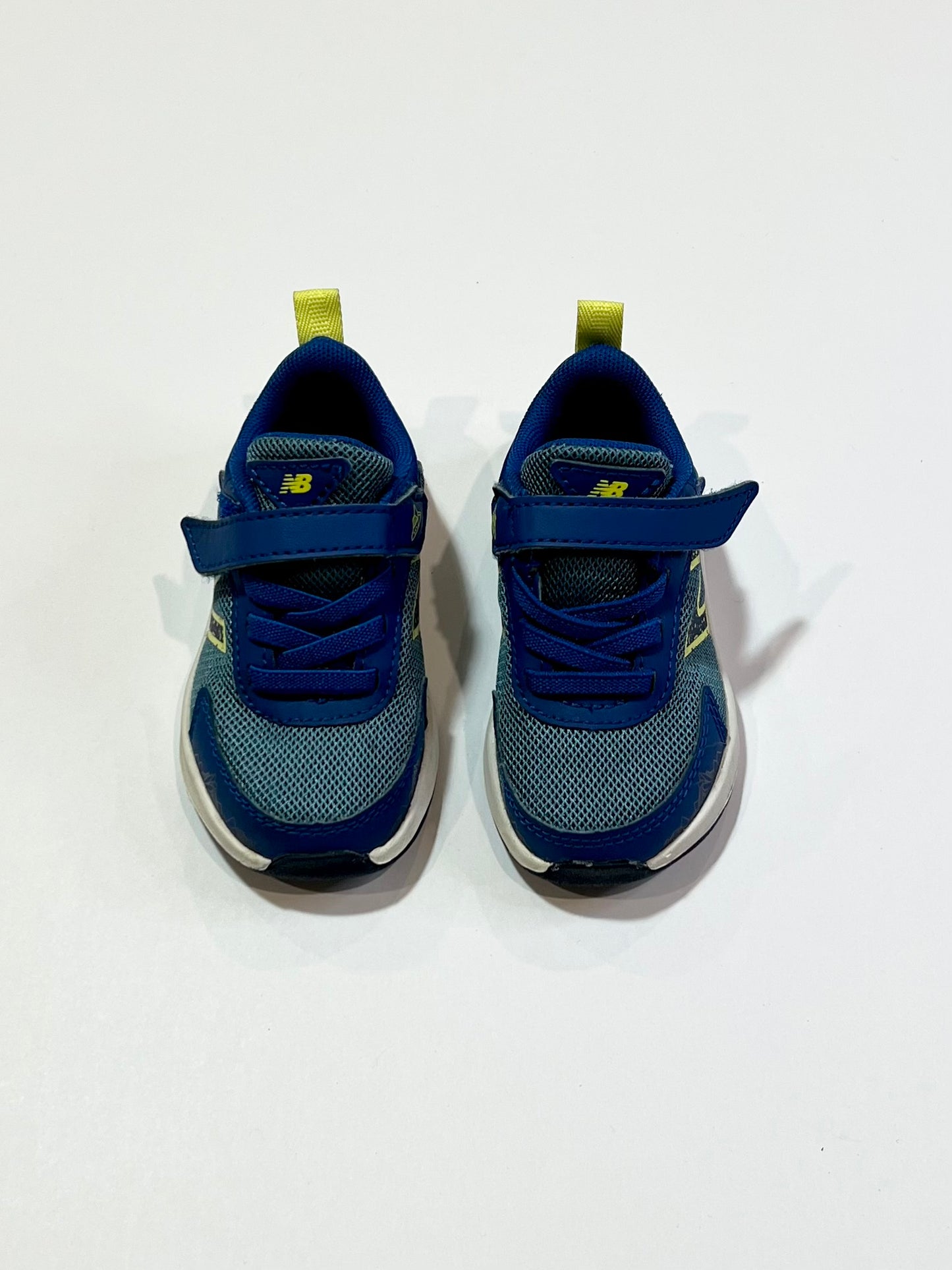 Blue 545 sneakers - Size US5
