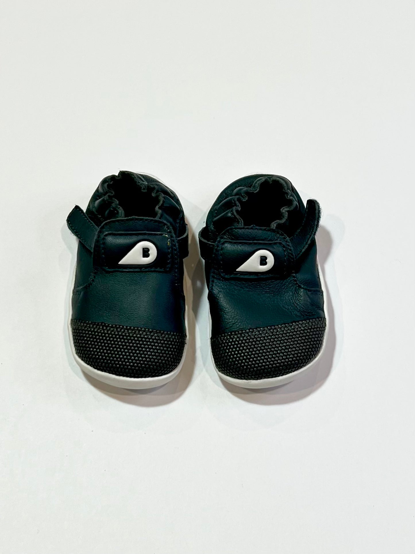Navy Xplorer shoes - Size EU18