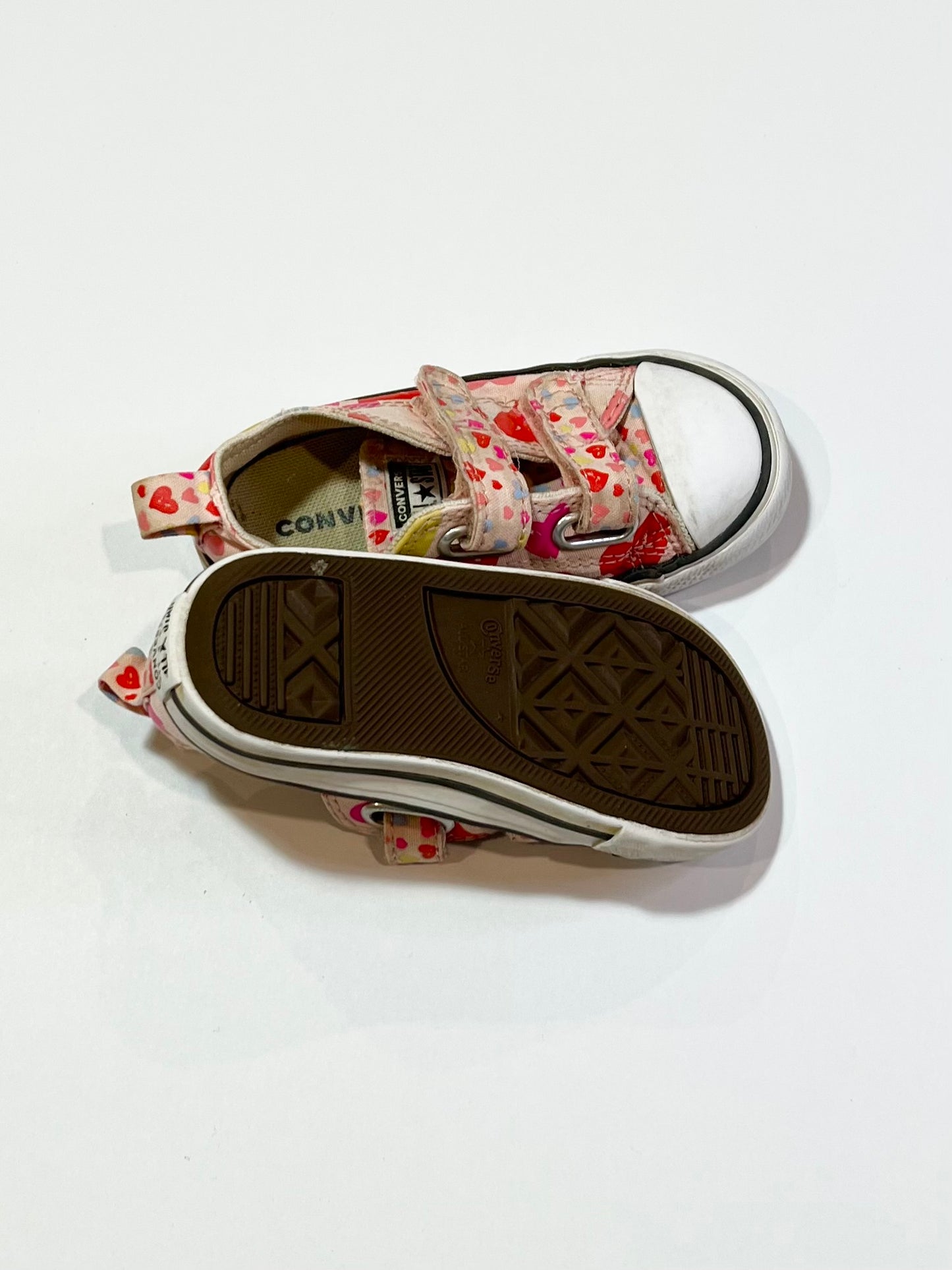 Pink hearts Chuck Taylors - Size US7