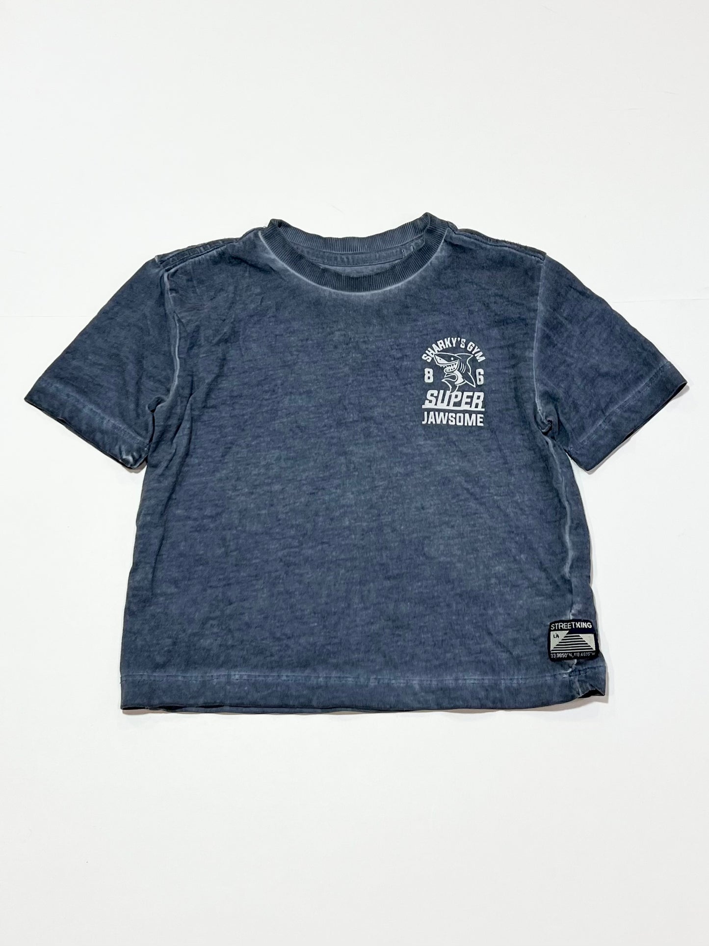 Sharky's gym tee - Size 2