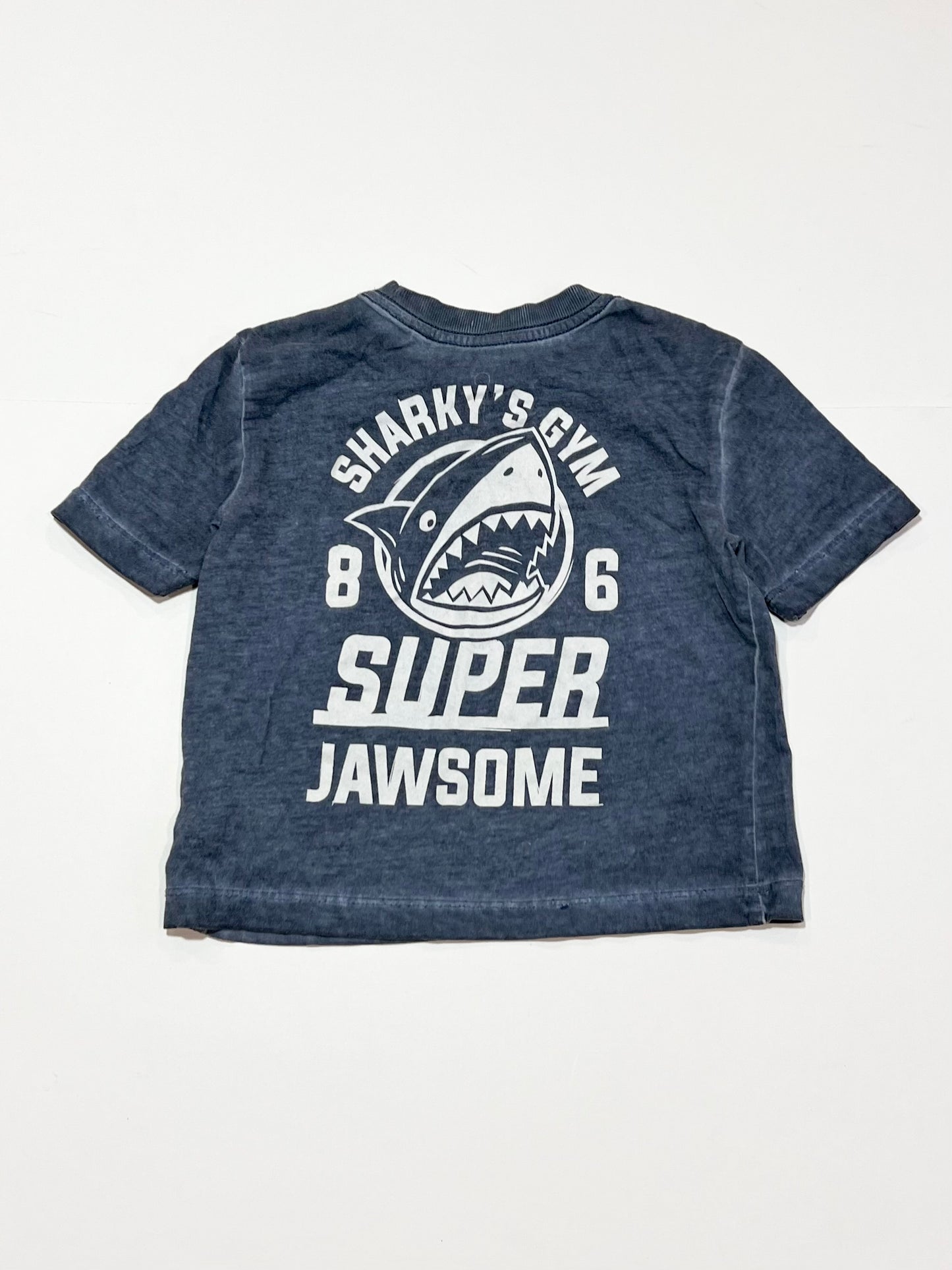 Sharky's gym tee - Size 2
