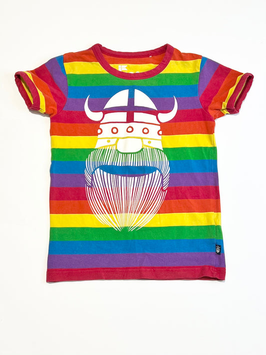 Rainbow viking tee - Size 5