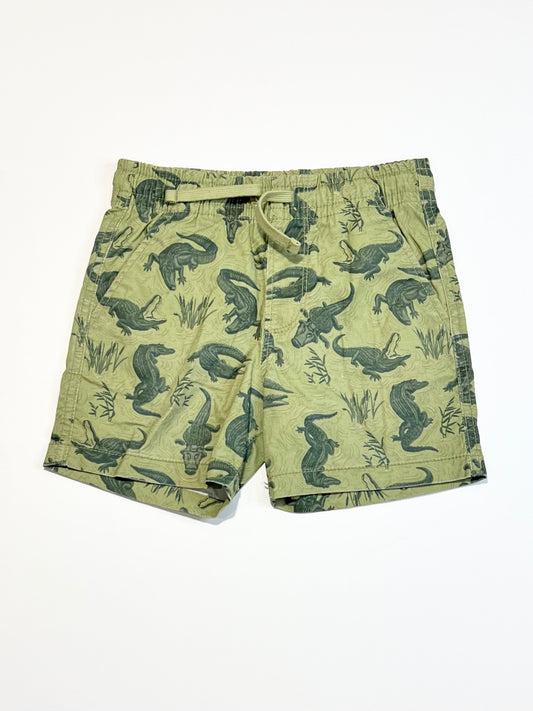 Green crocs shorts - Size 4