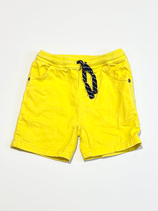 Yellow shorts - Size 4