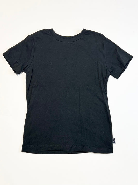 Black tee - Size 4