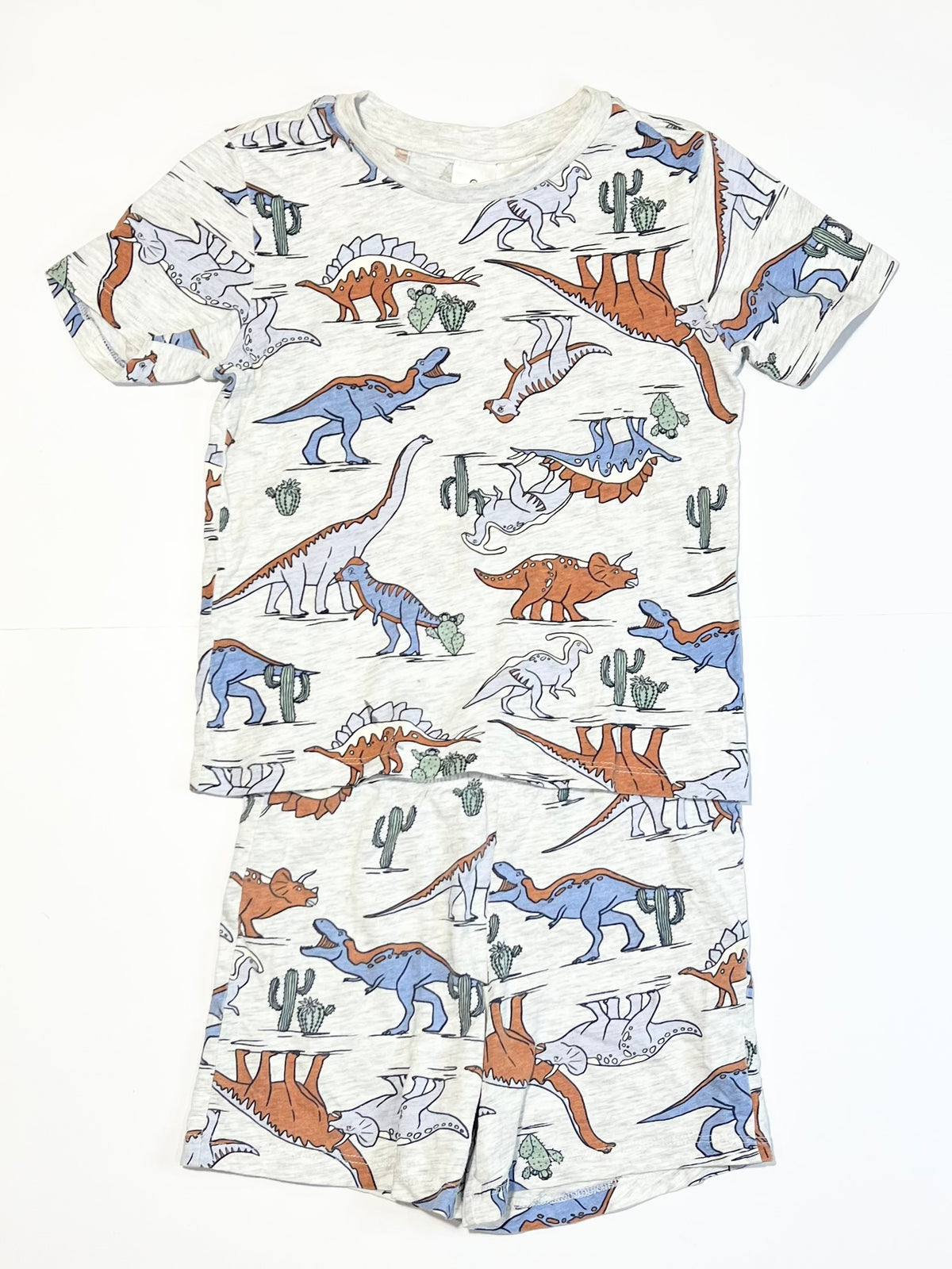 Dinosaur pyjamas - Size 4