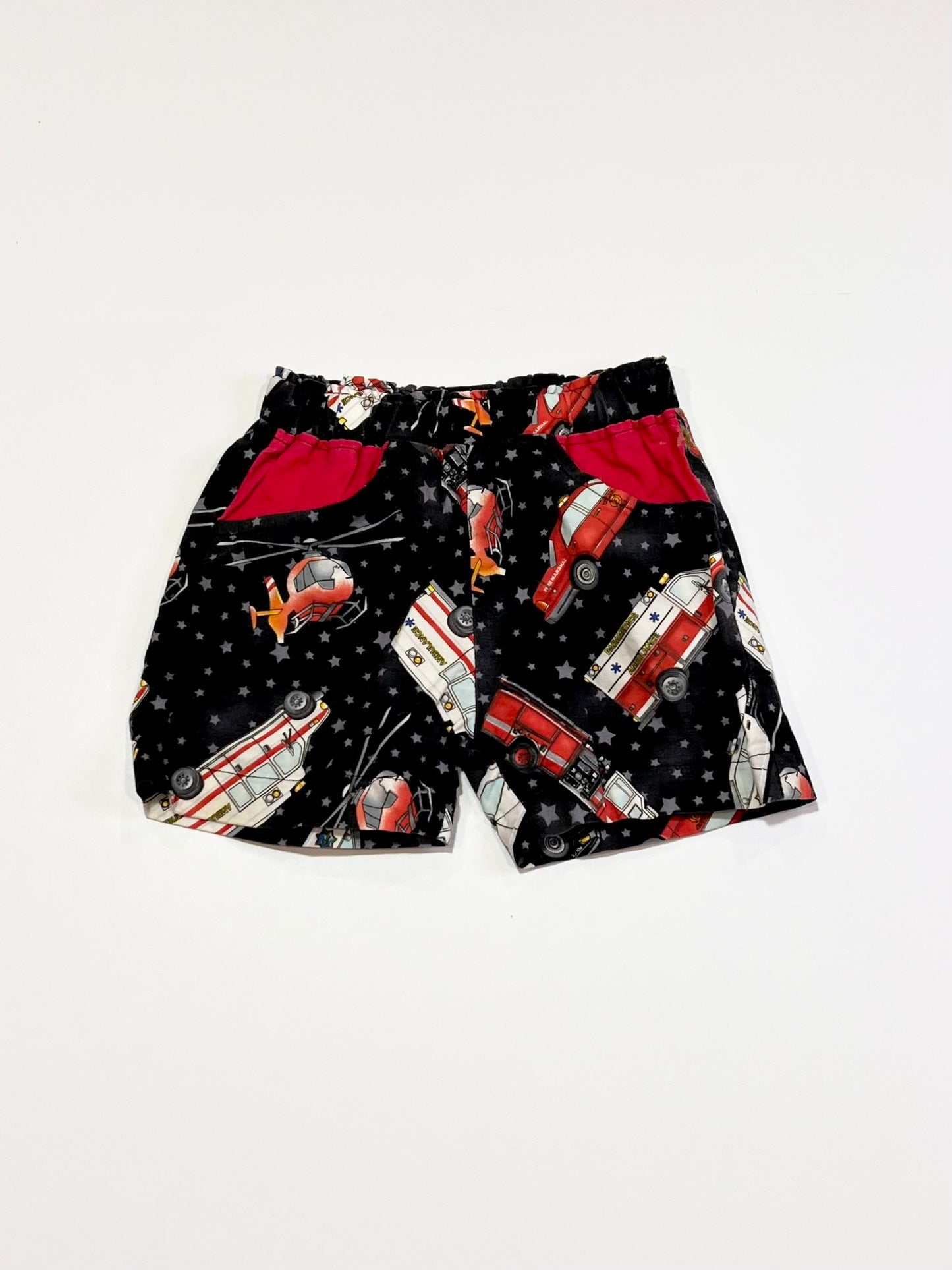 Emergency vehicle shorts - Size 1